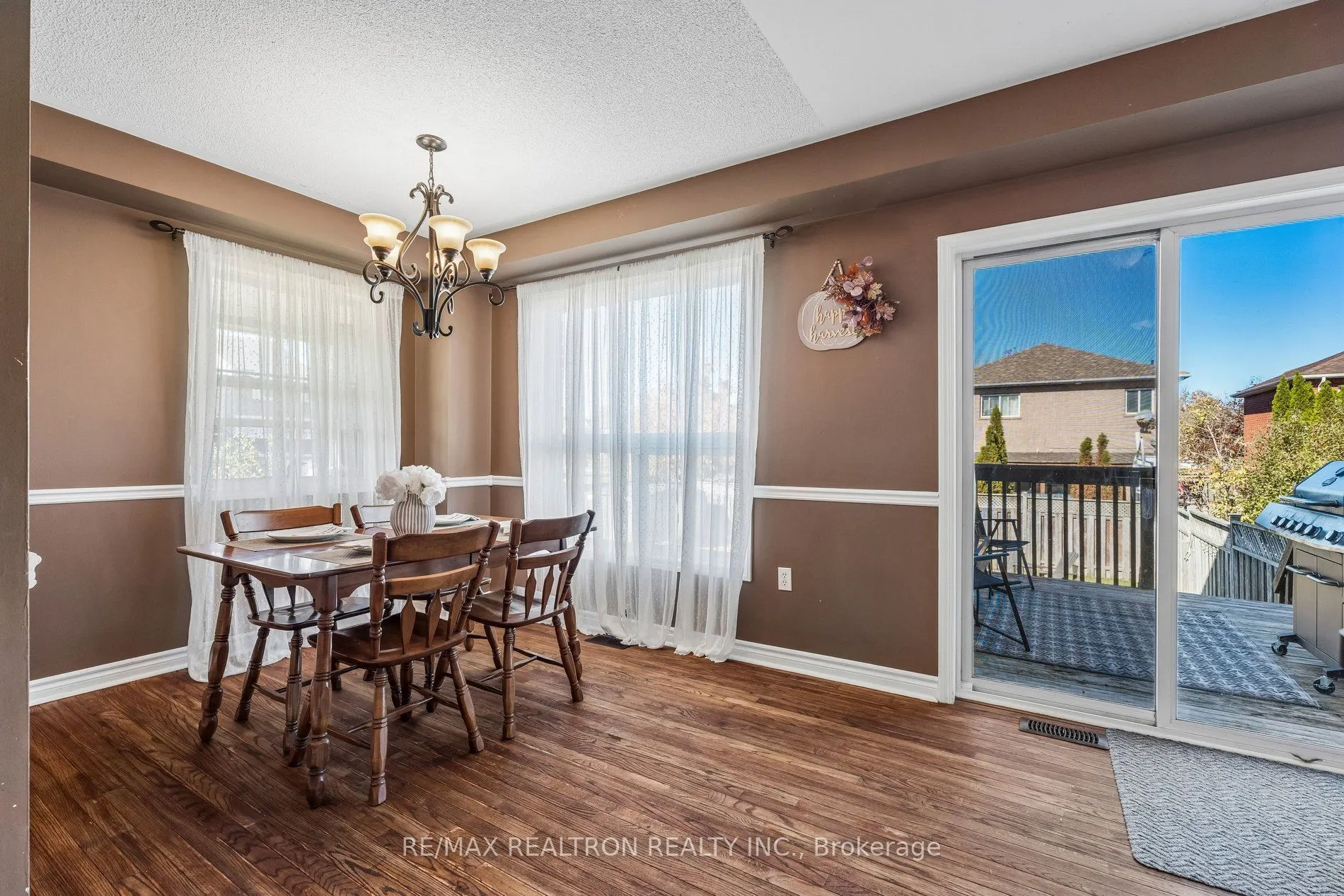 33 Wrendale Crescent
