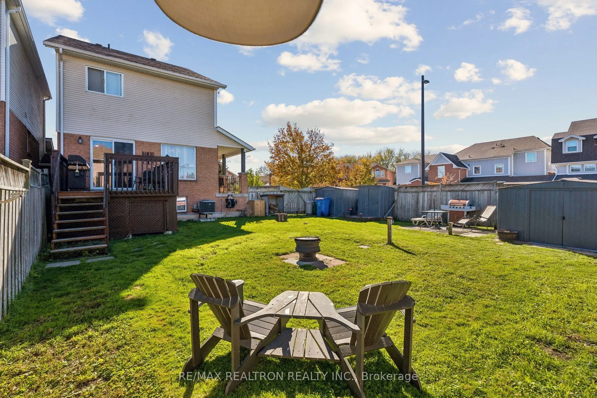 33 Wrendale Crescent