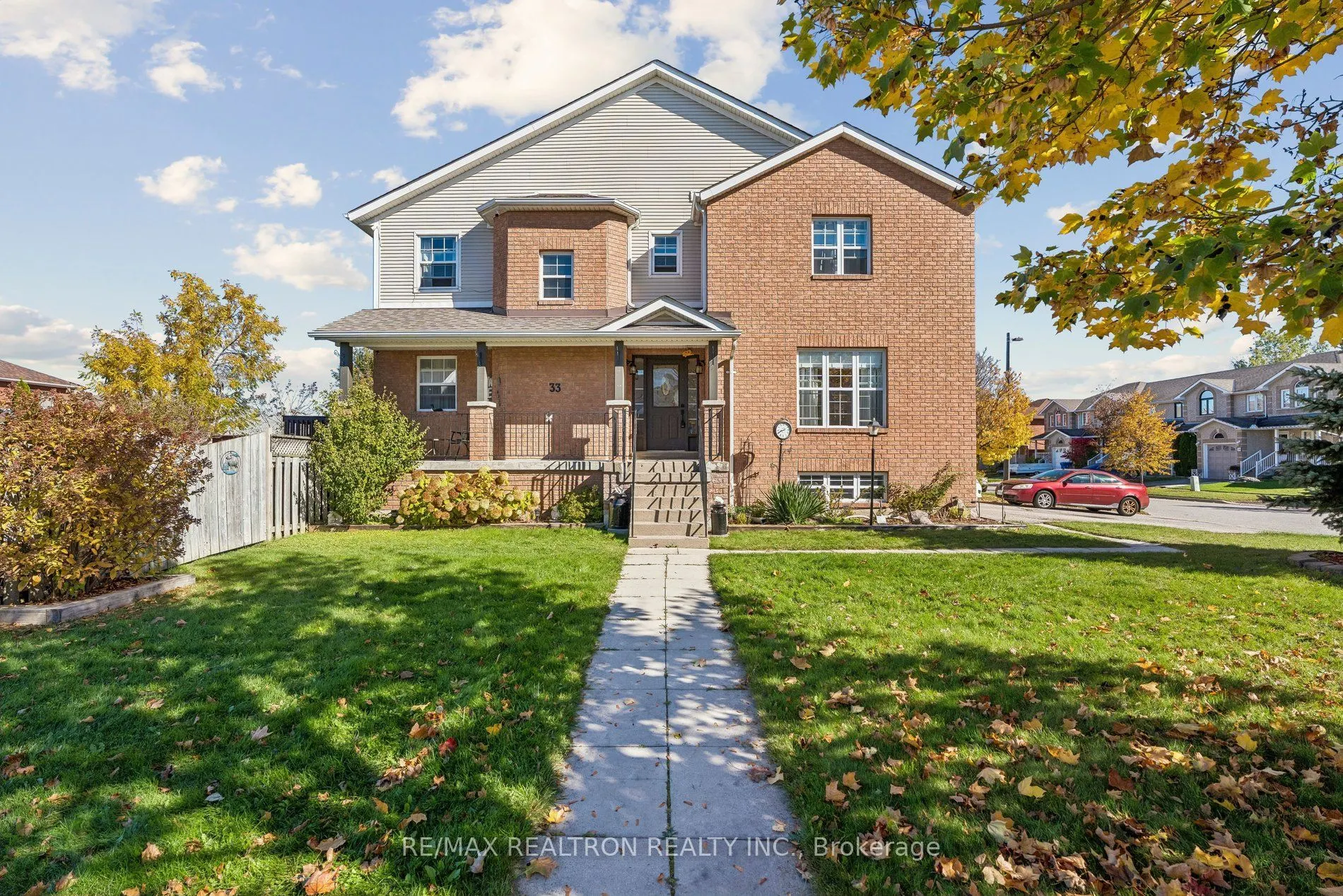 33 Wrendale Crescent
