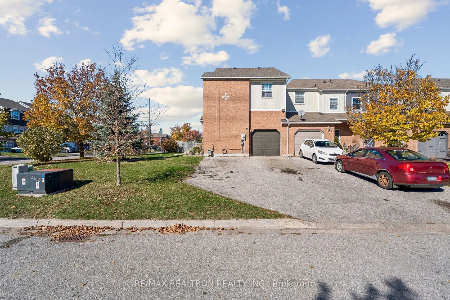 33 Wrendale Crescent