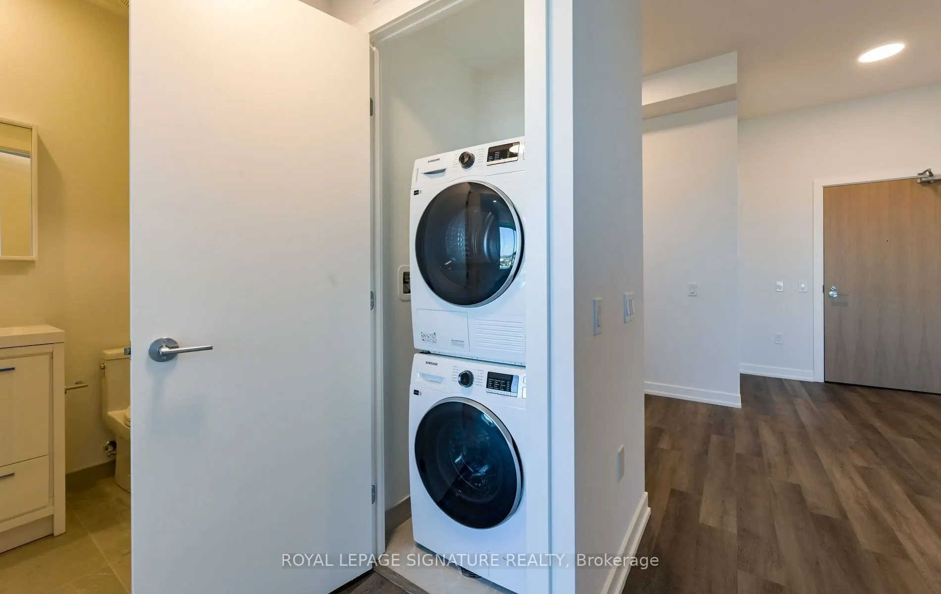 5 Meadowdale Road #2404
