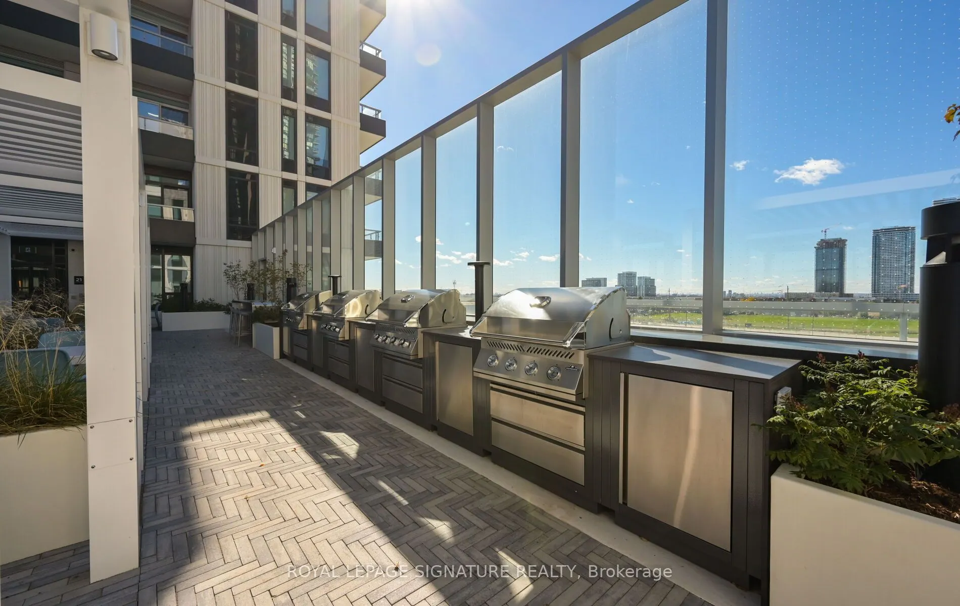 5 Meadowdale Road #2404