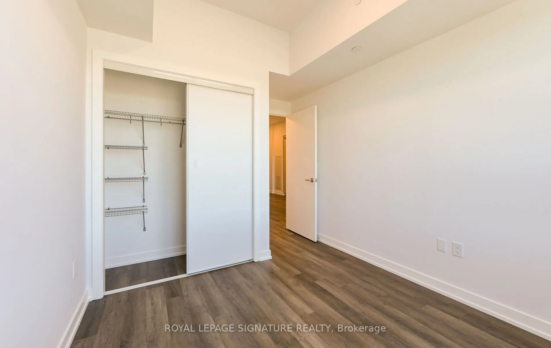 5 Meadowdale Road #2404