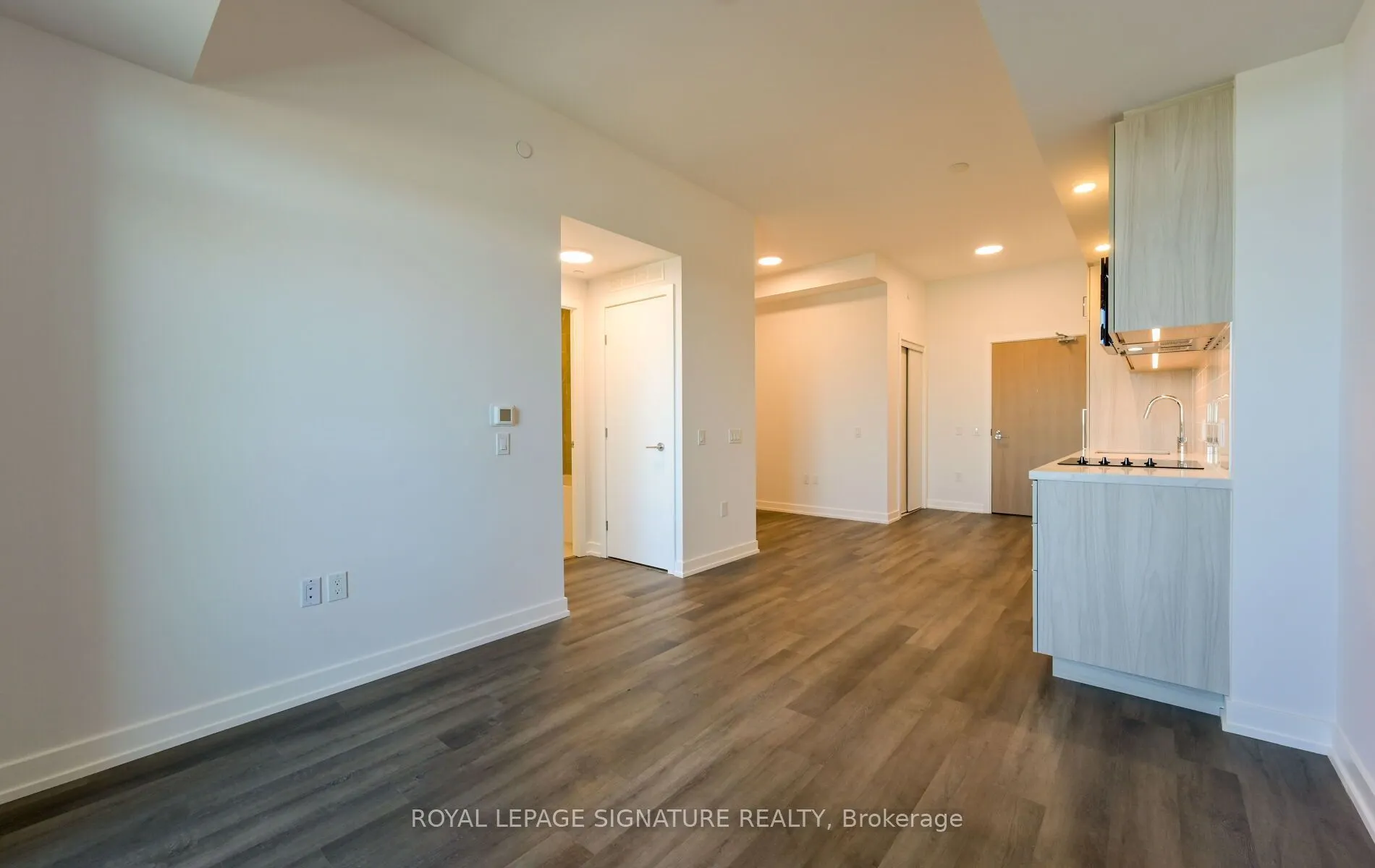 5 Meadowdale Road #2404