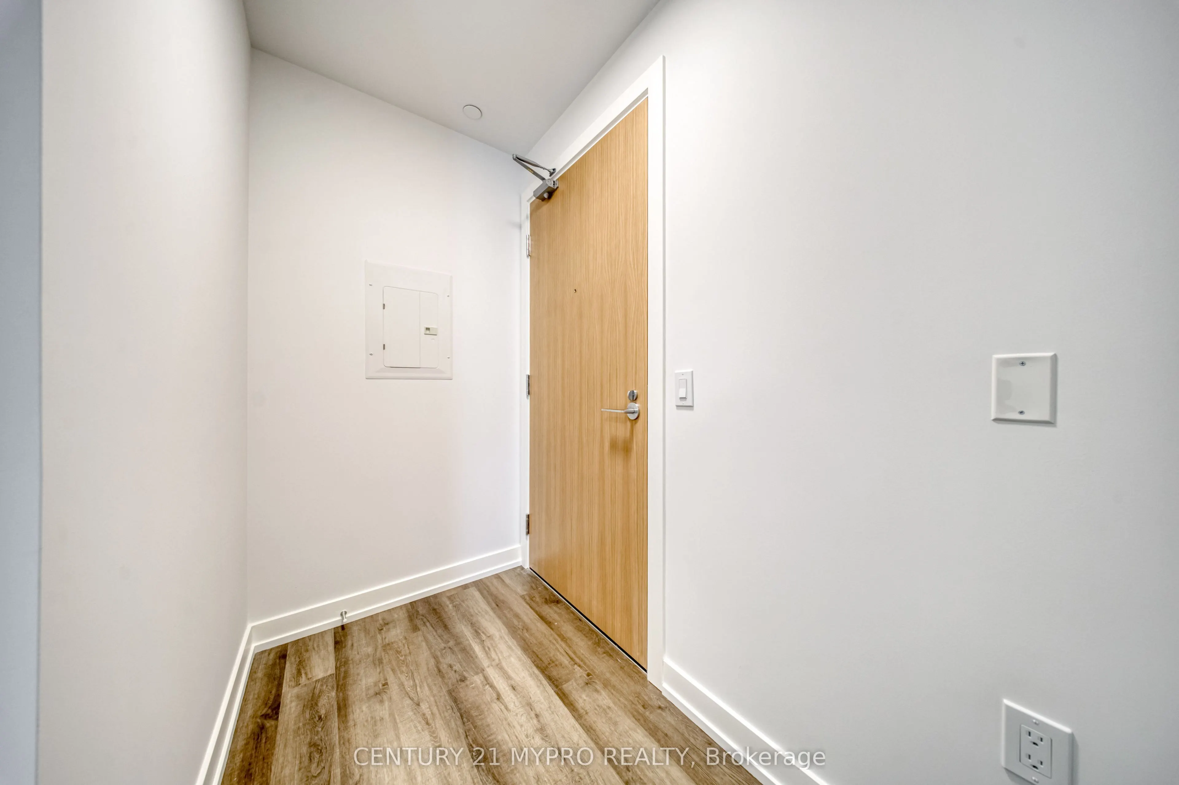 5 Meadowdale Road #2608