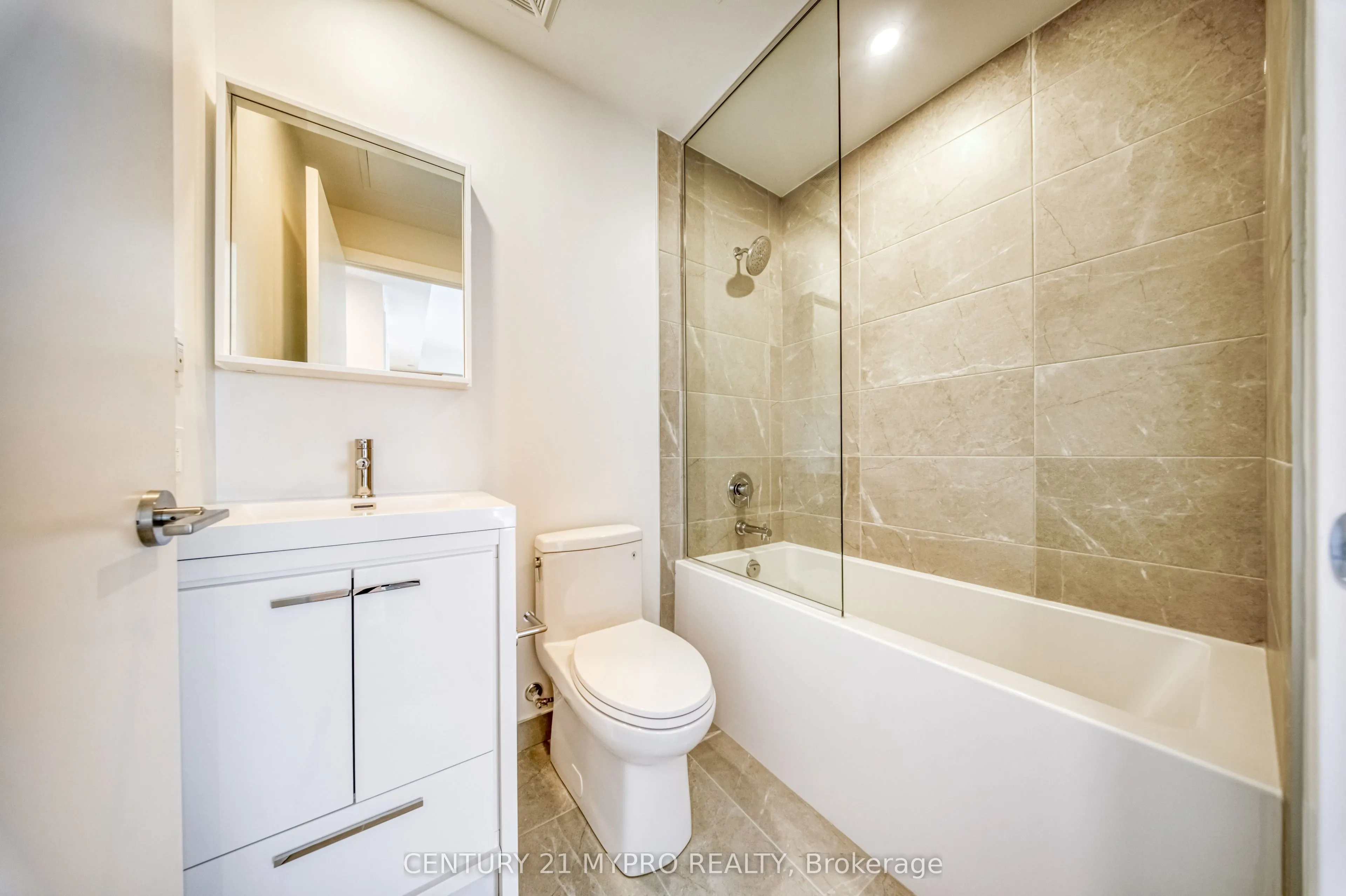 5 Meadowdale Road #2608