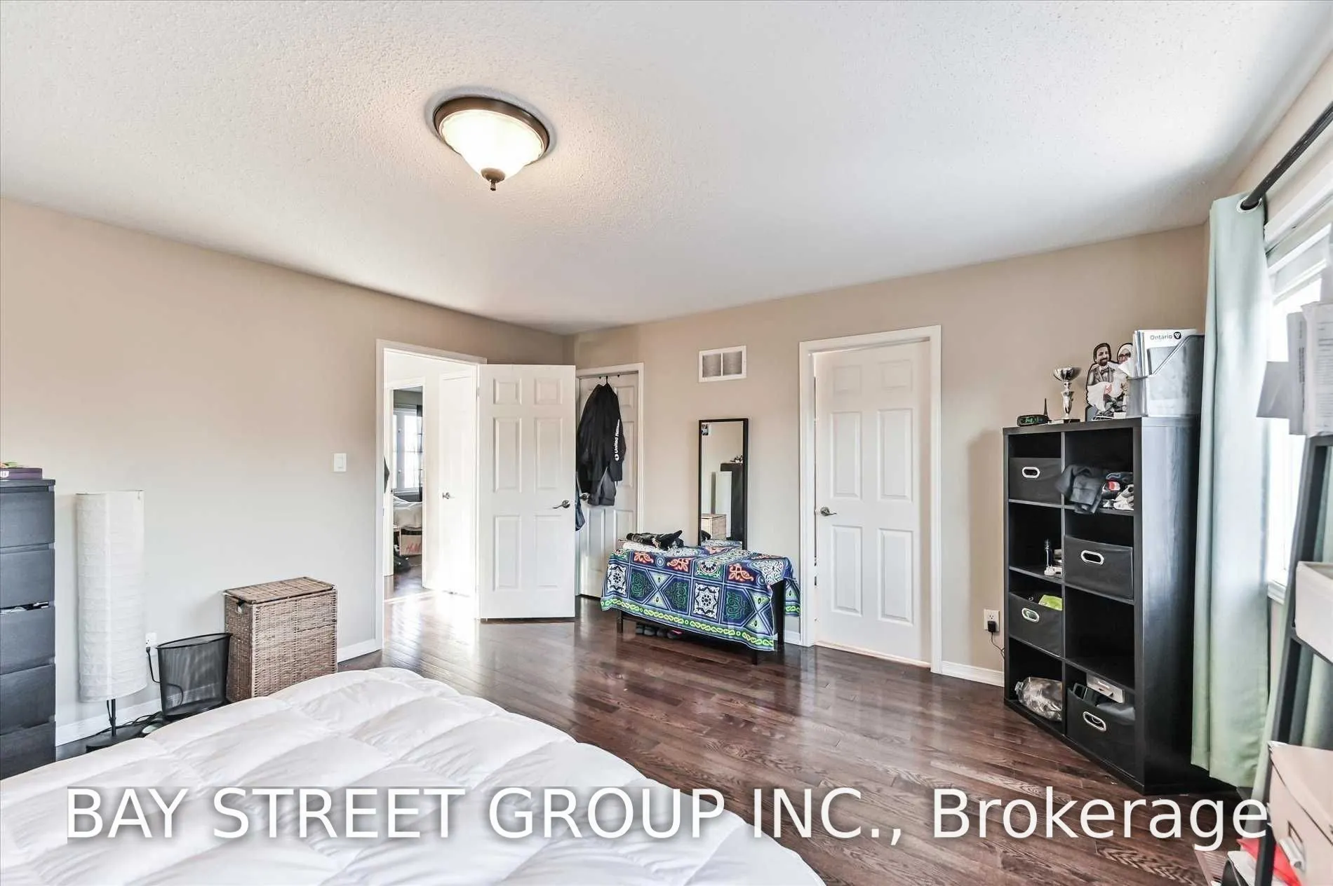 31 Levellands Crescent