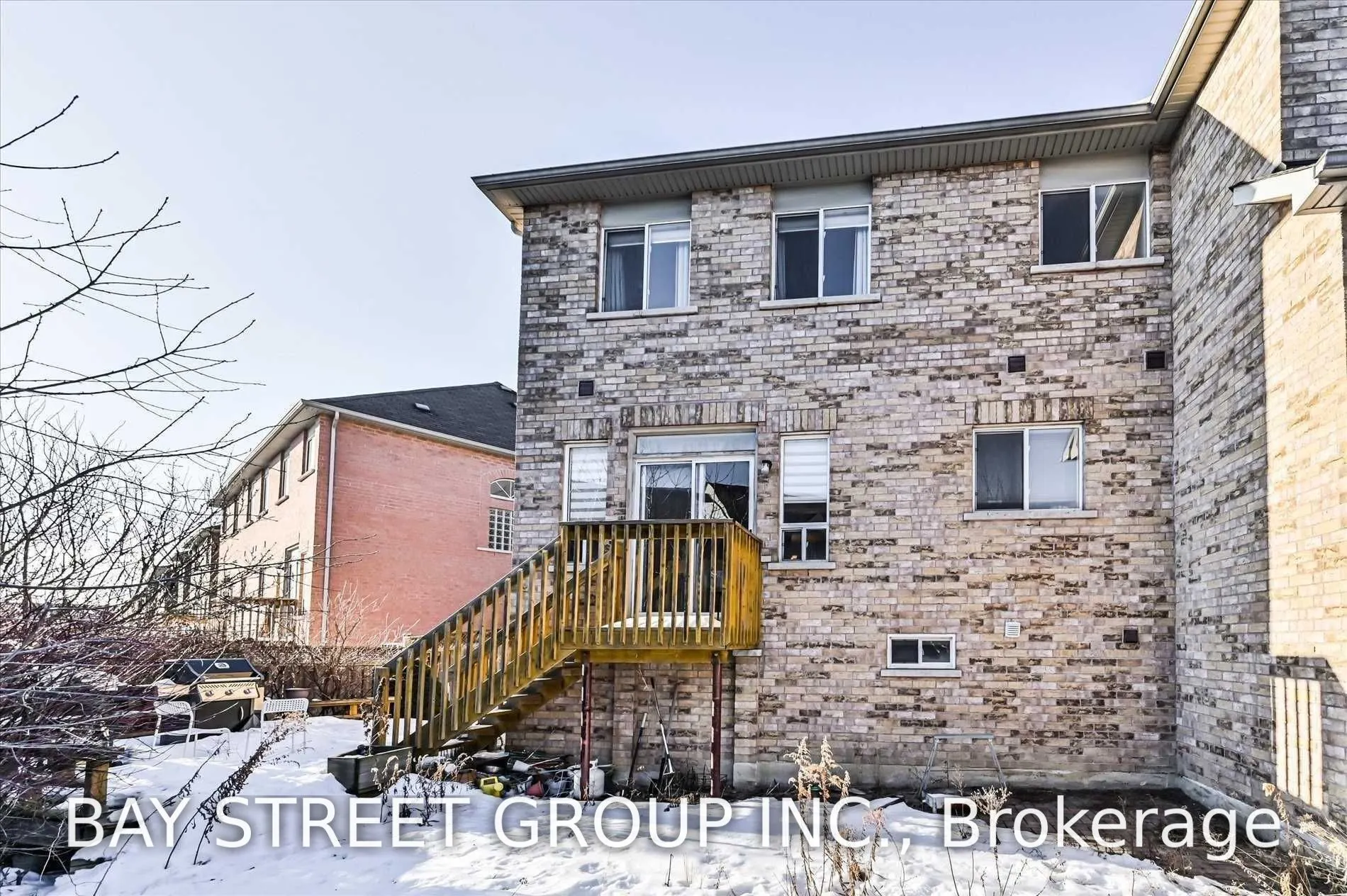 31 Levellands Crescent