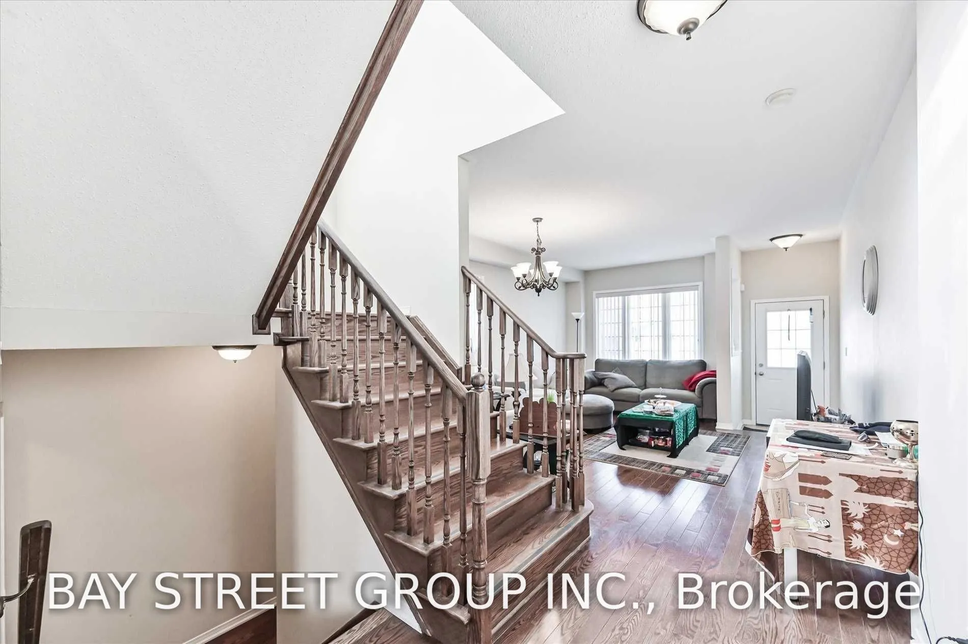31 Levellands Crescent
