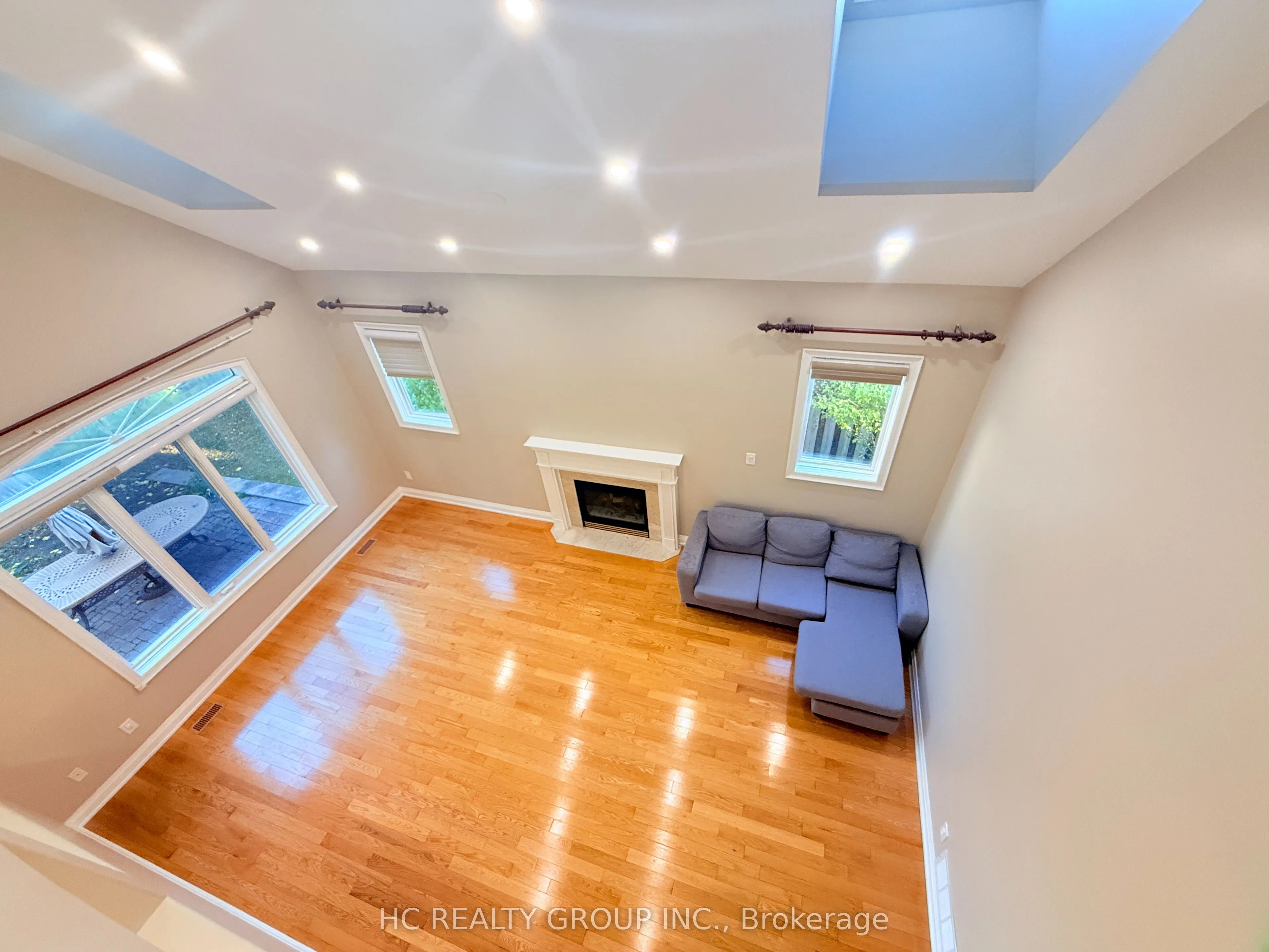 48 Burndenford Crescent