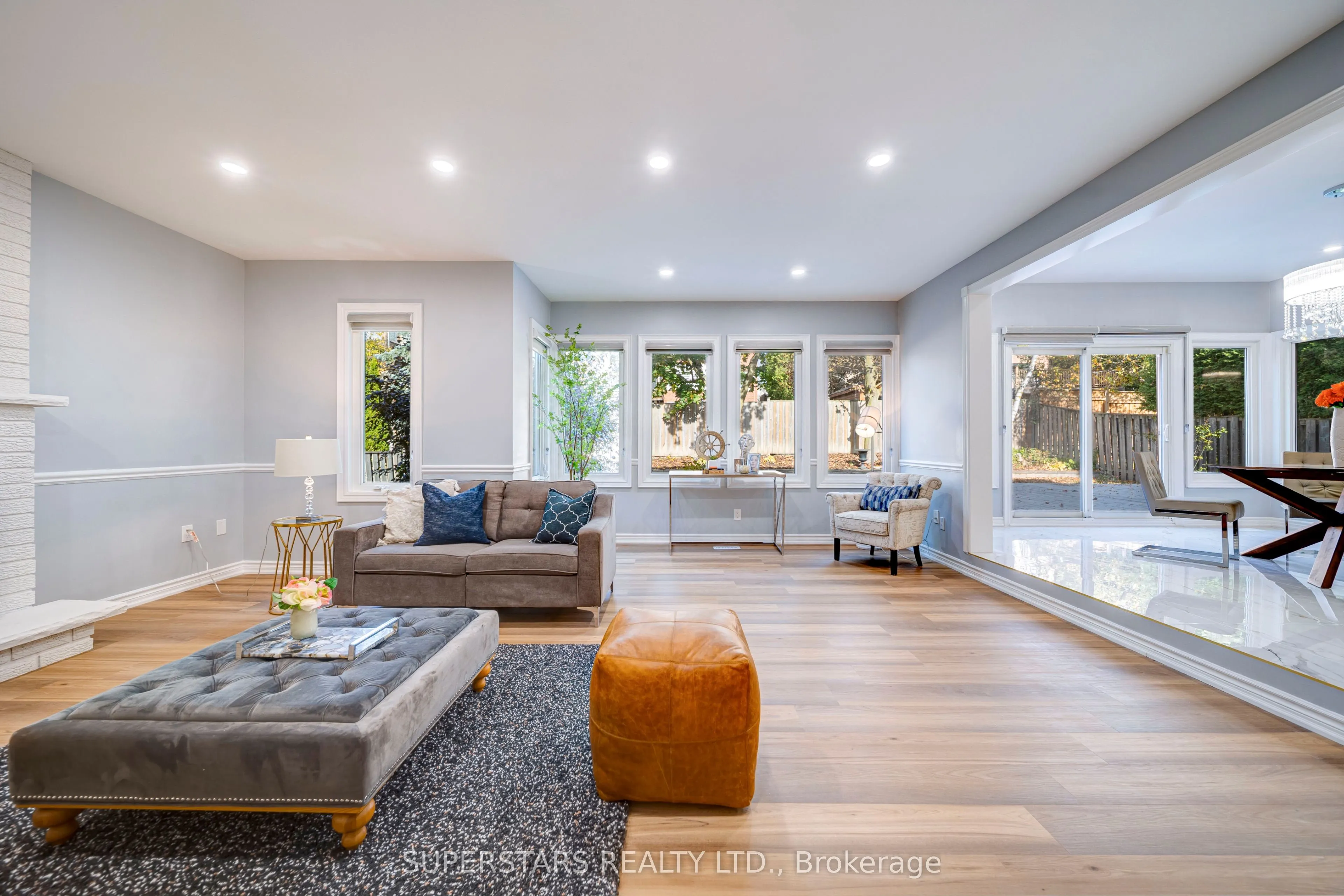 959 Lockwood Circle