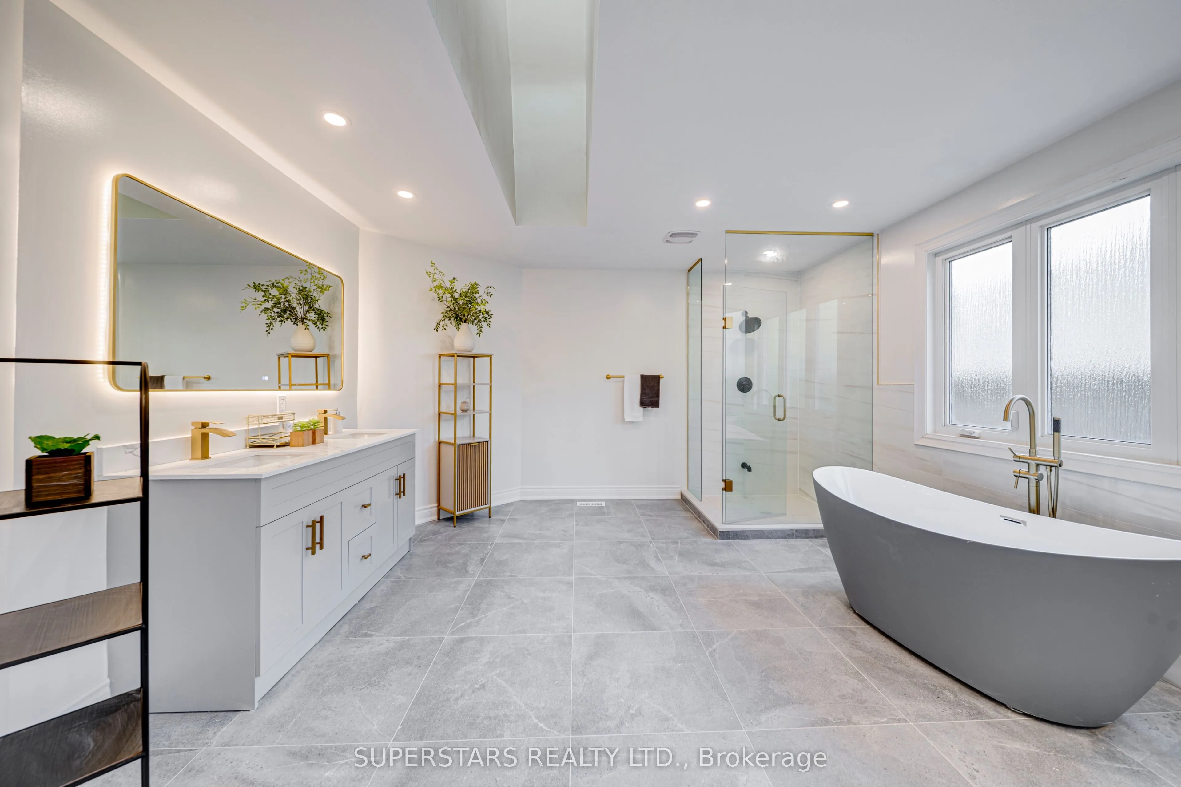 959 Lockwood Circle