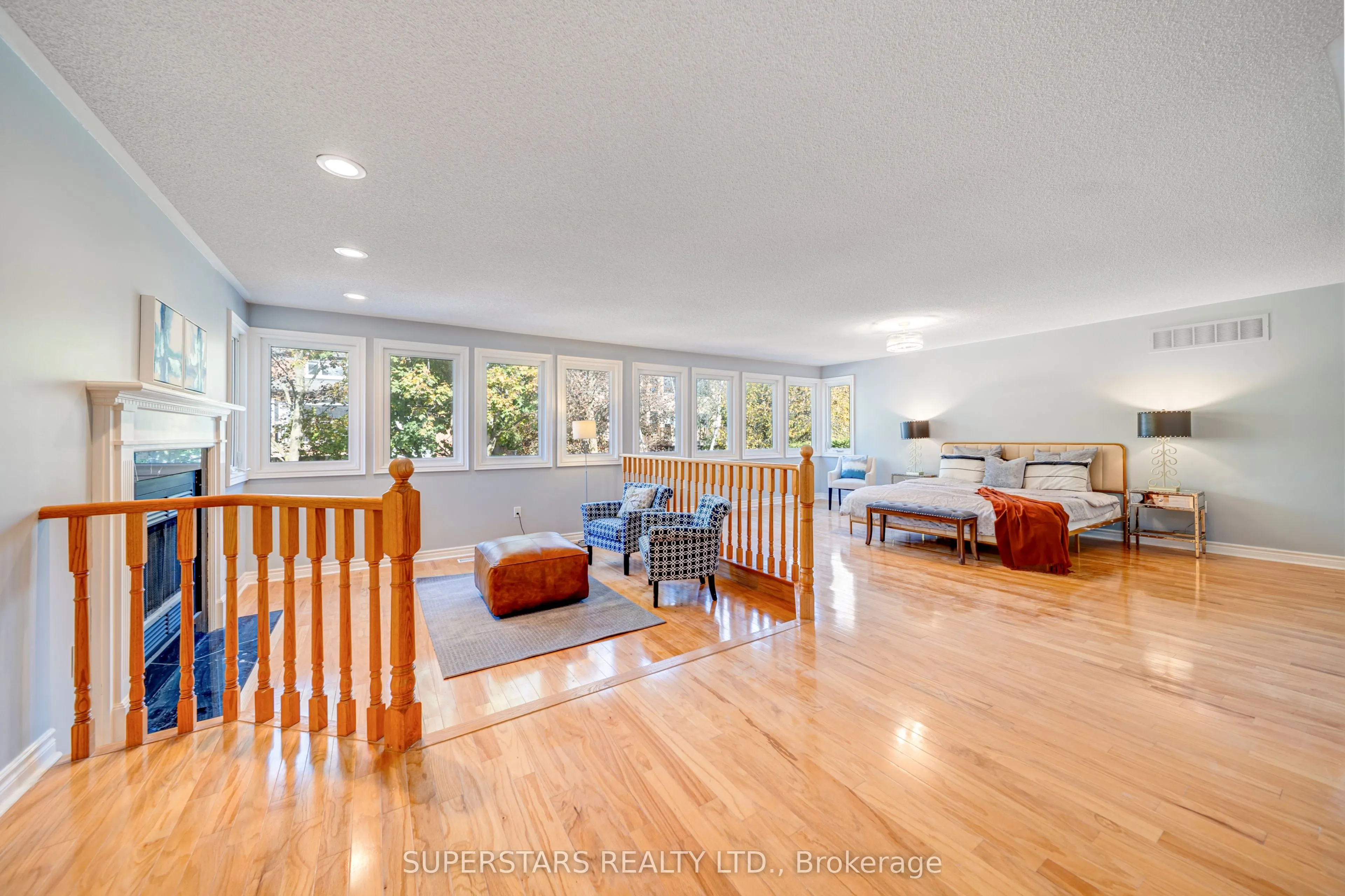 959 Lockwood Circle