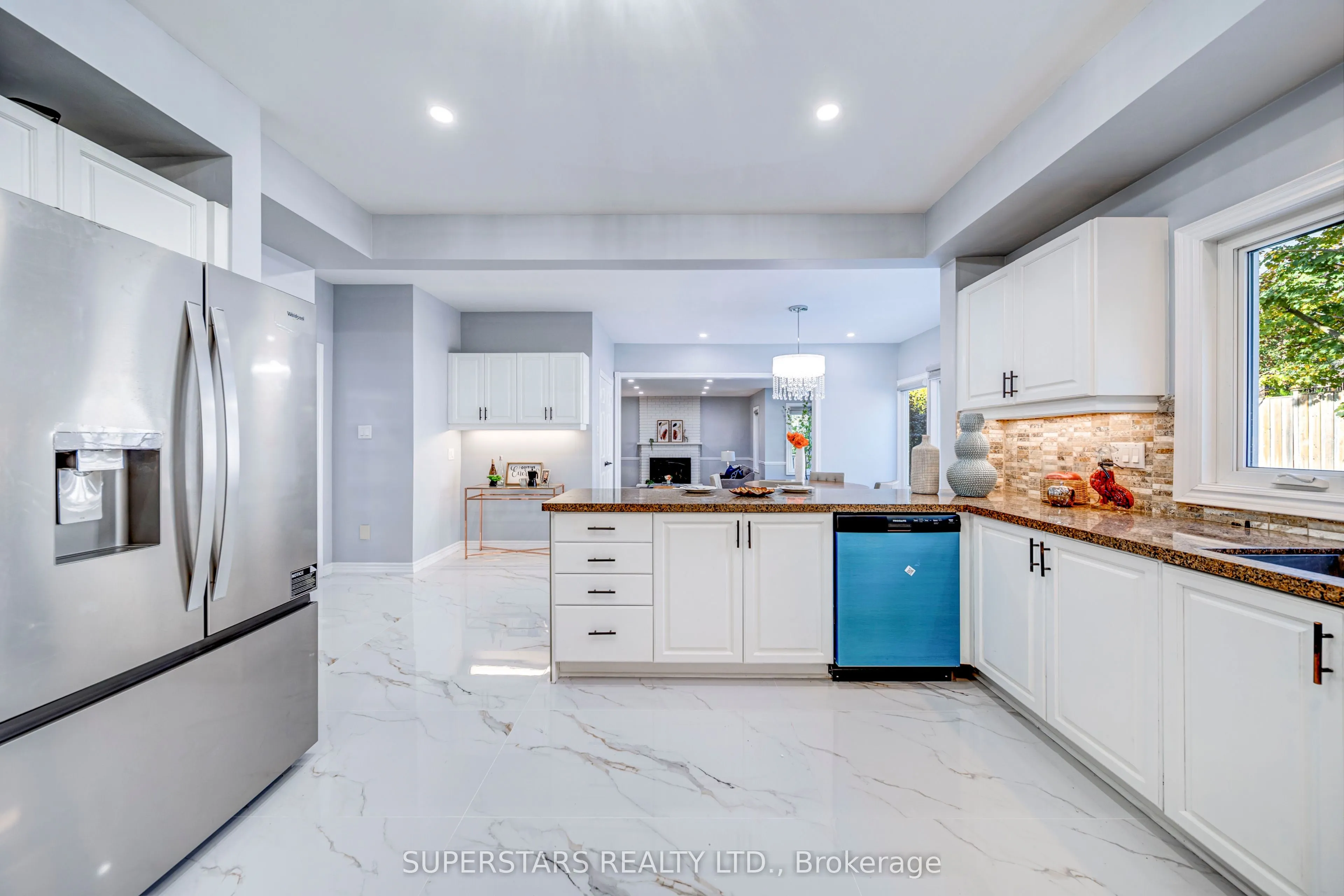 959 Lockwood Circle