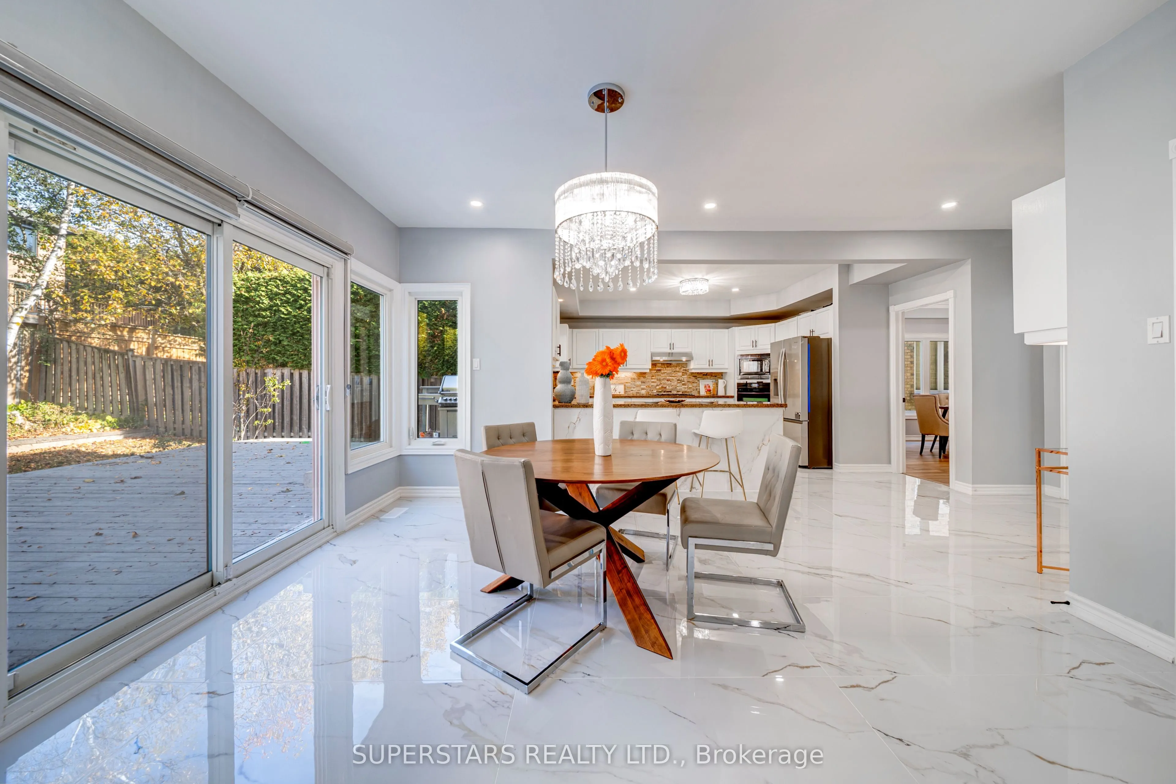 959 Lockwood Circle