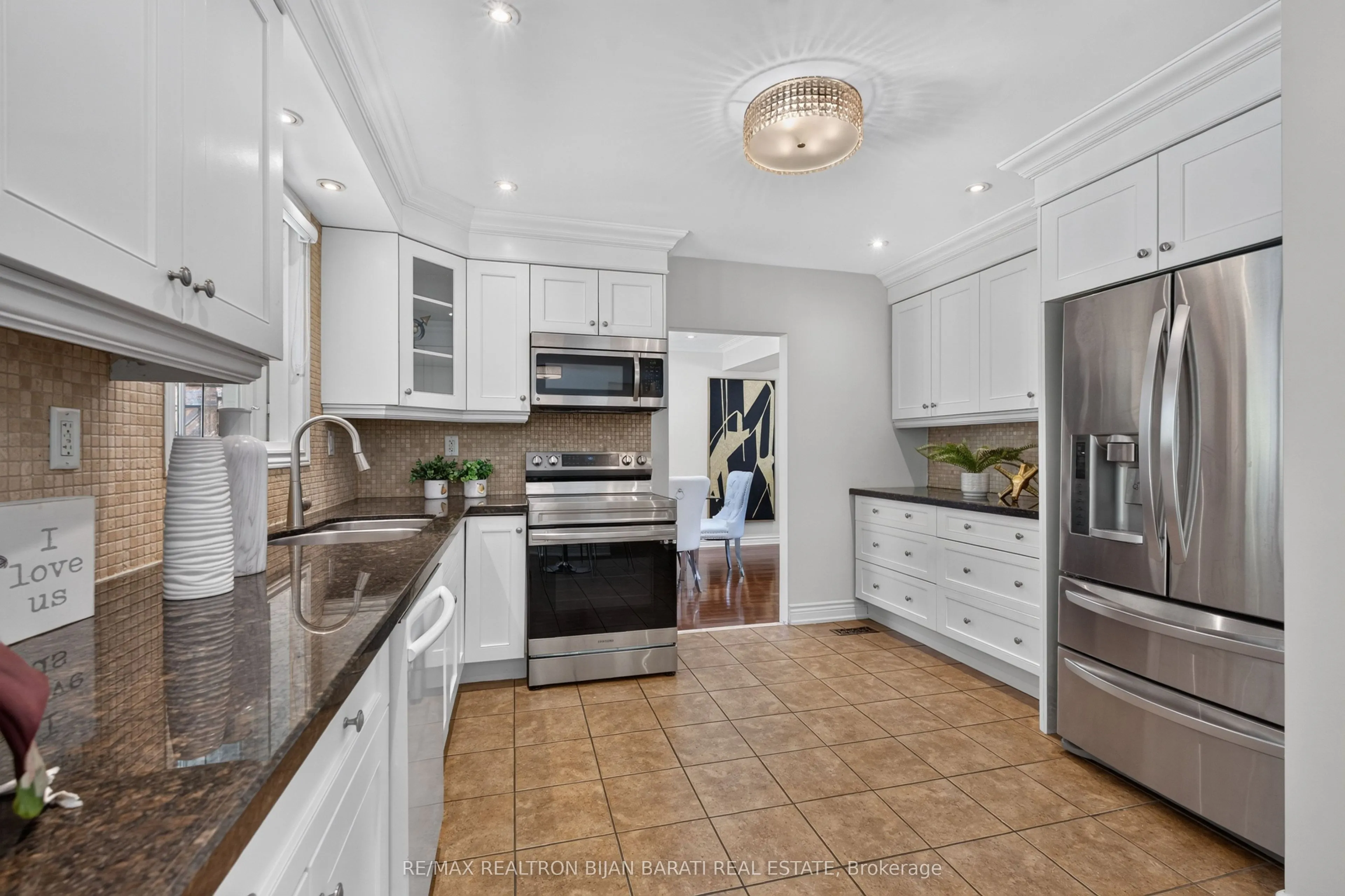 215 Grandview Avenue