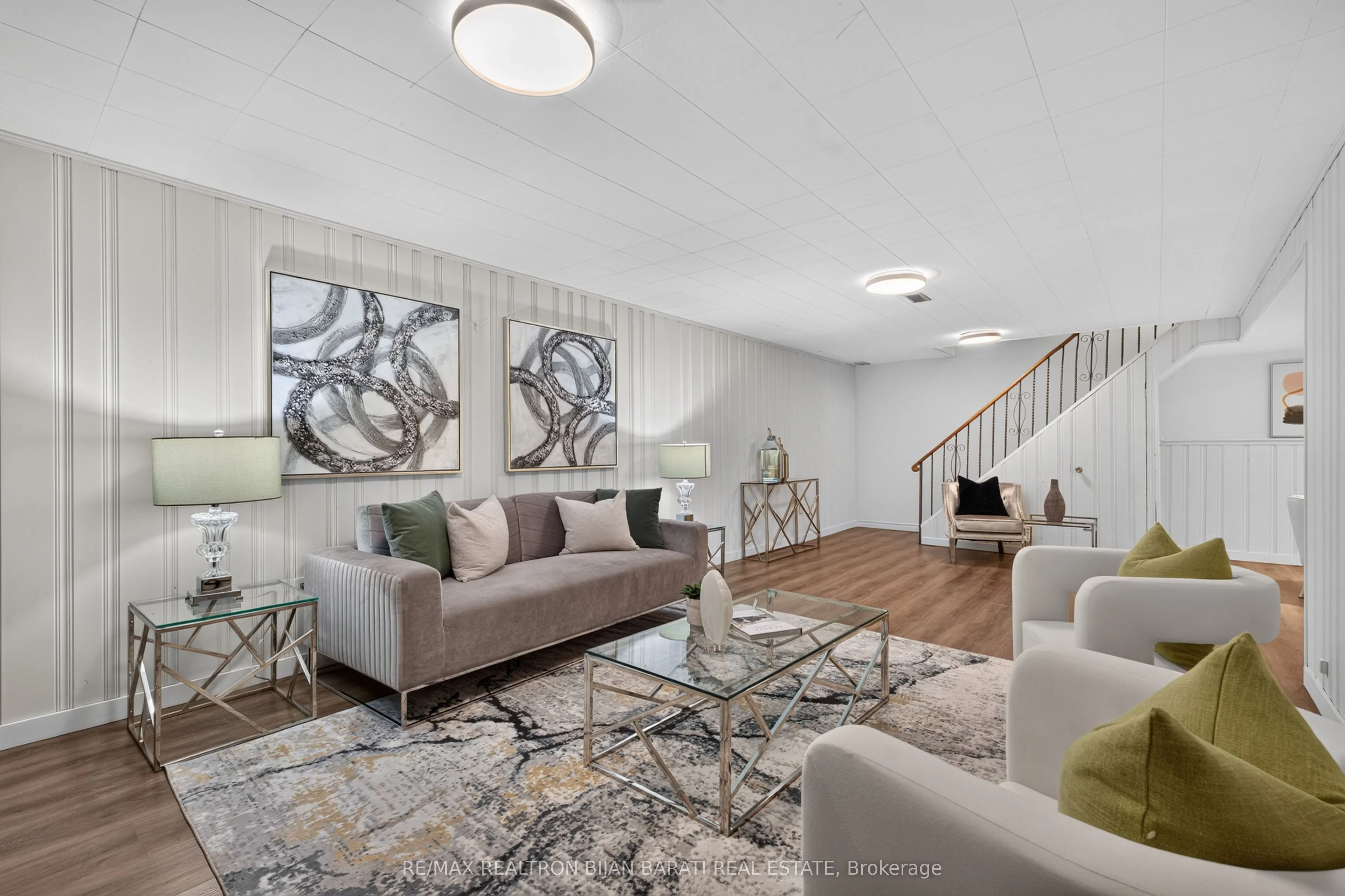 215 Grandview Avenue