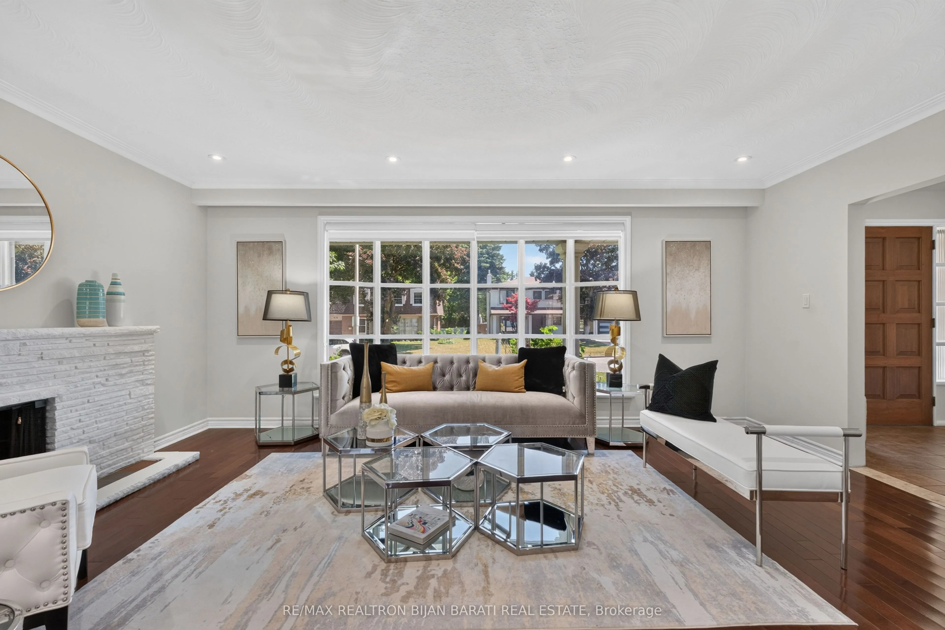 215 Grandview Avenue