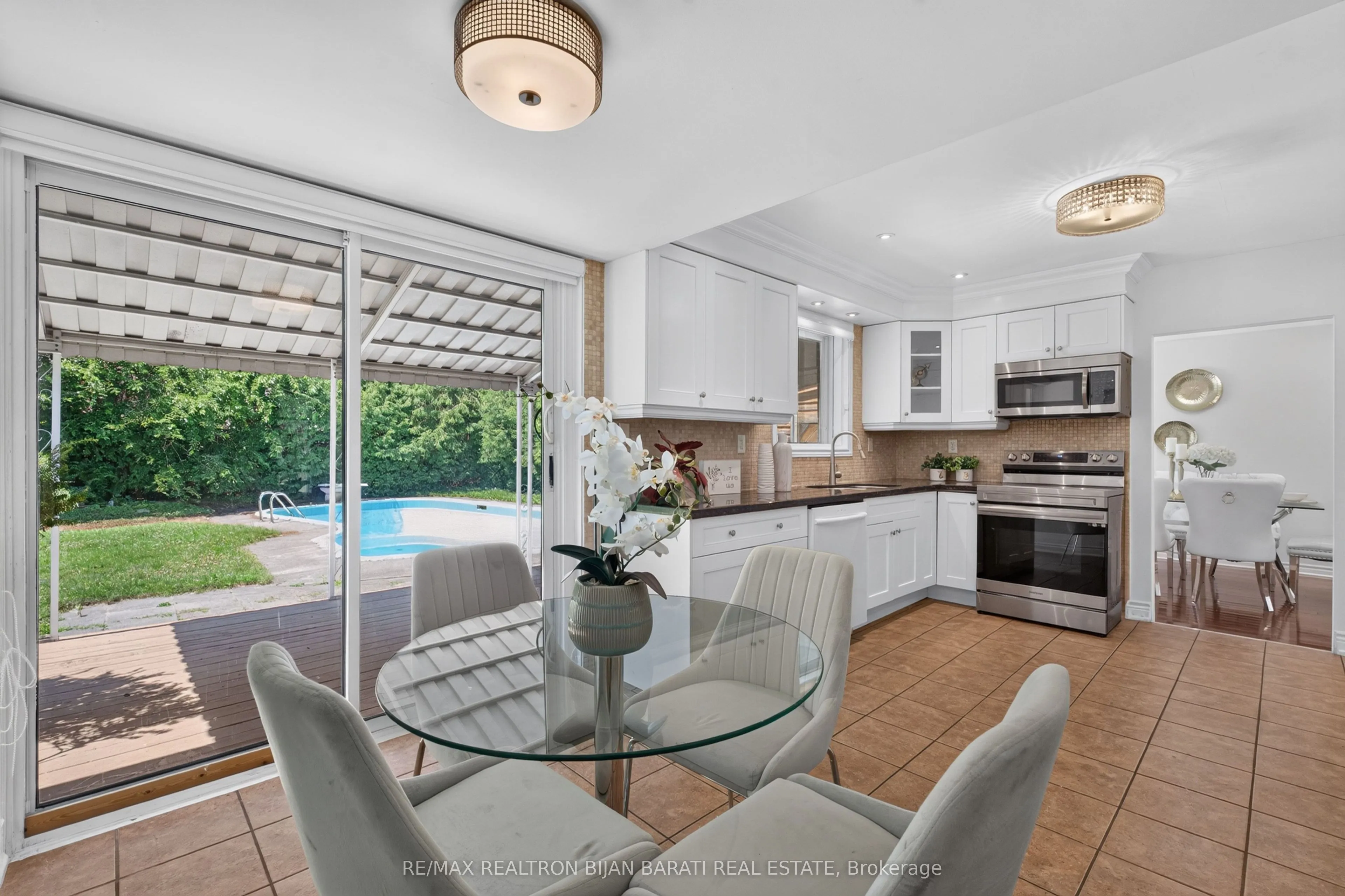 215 Grandview Avenue