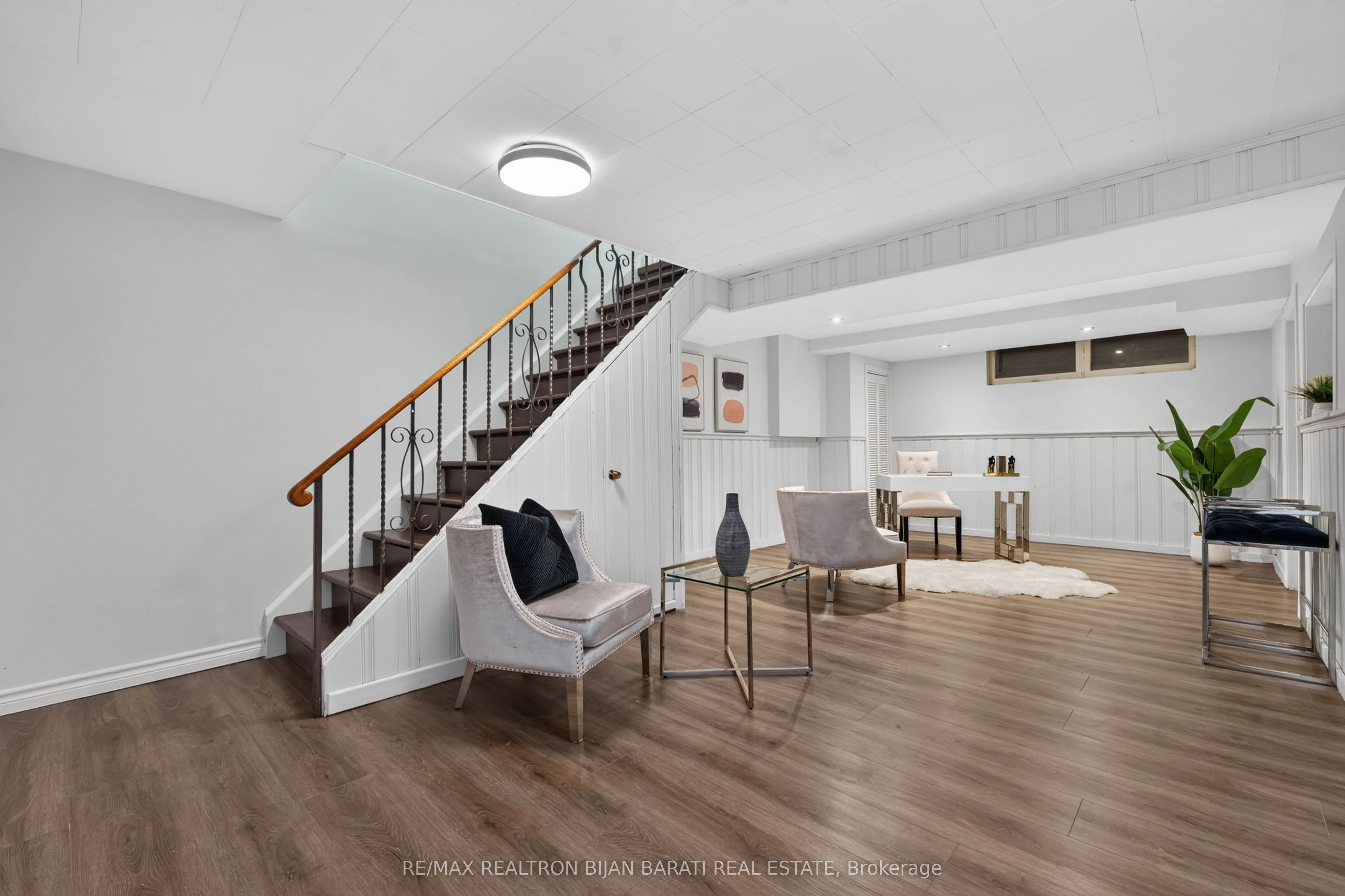 215 Grandview Avenue