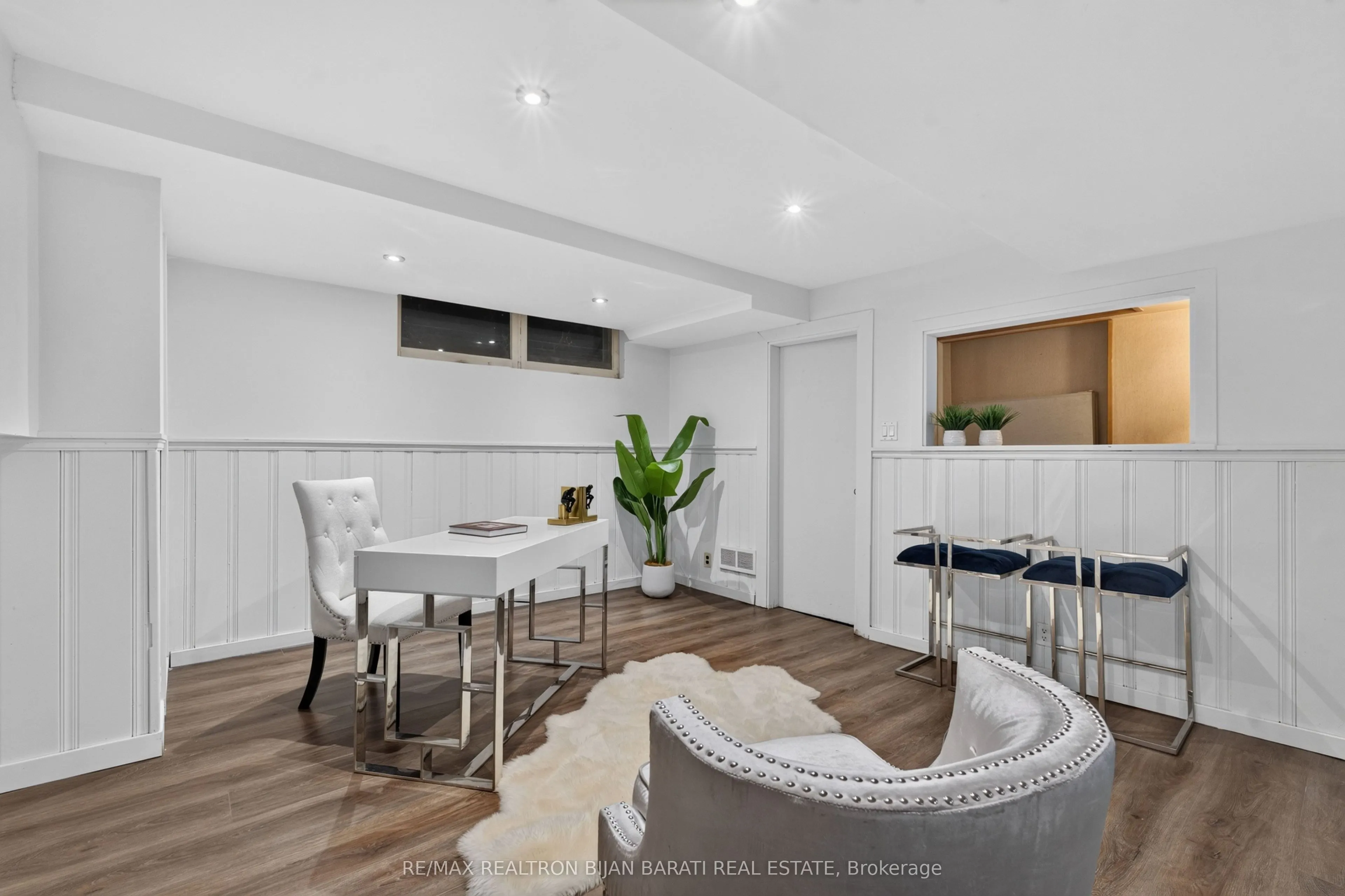 215 Grandview Avenue