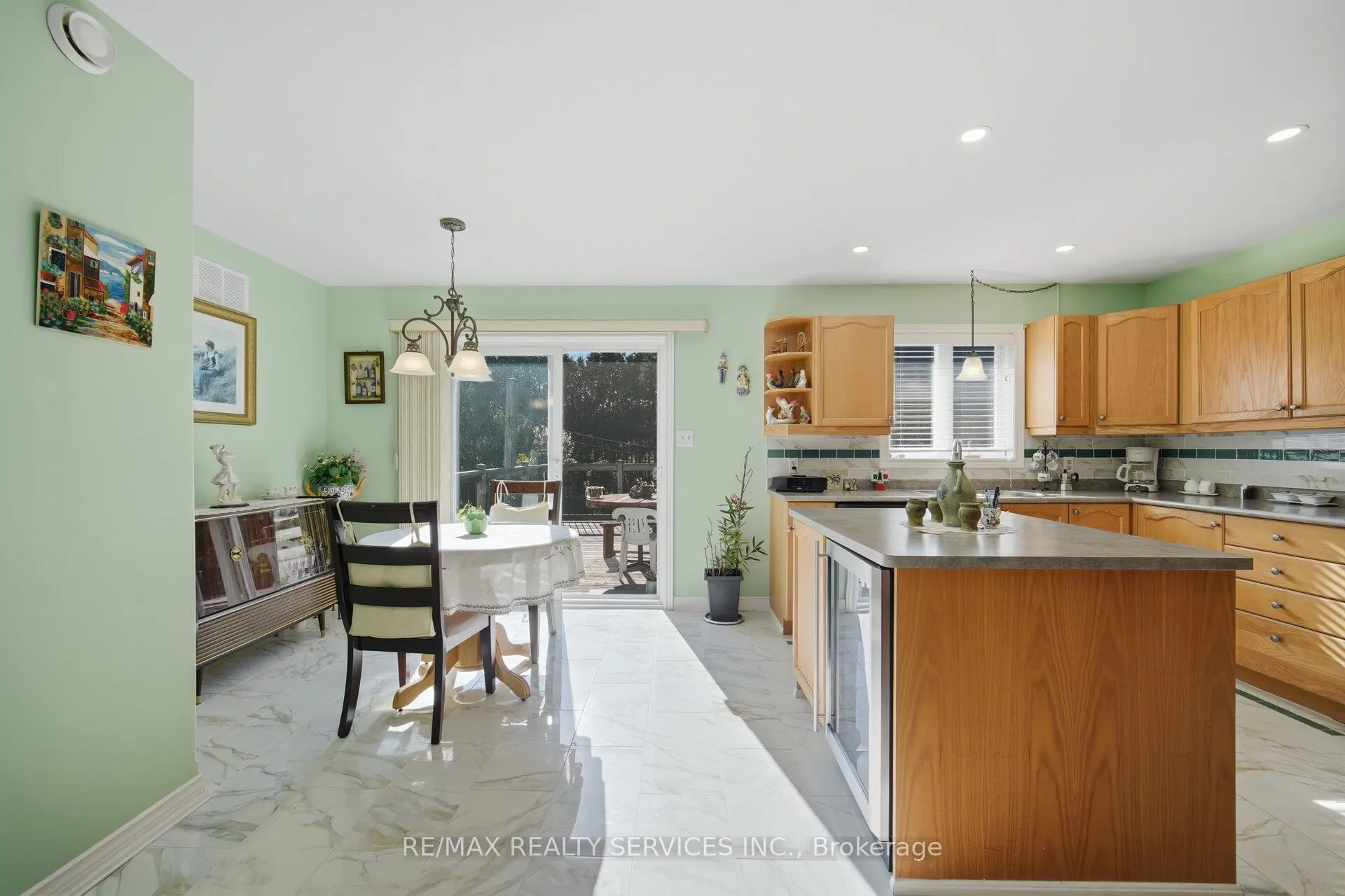 8023 Main Street