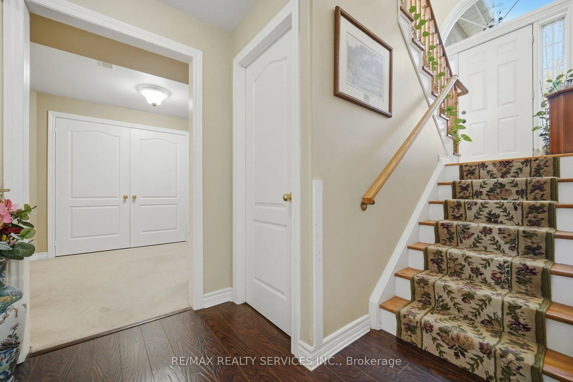 8023 Main Street
