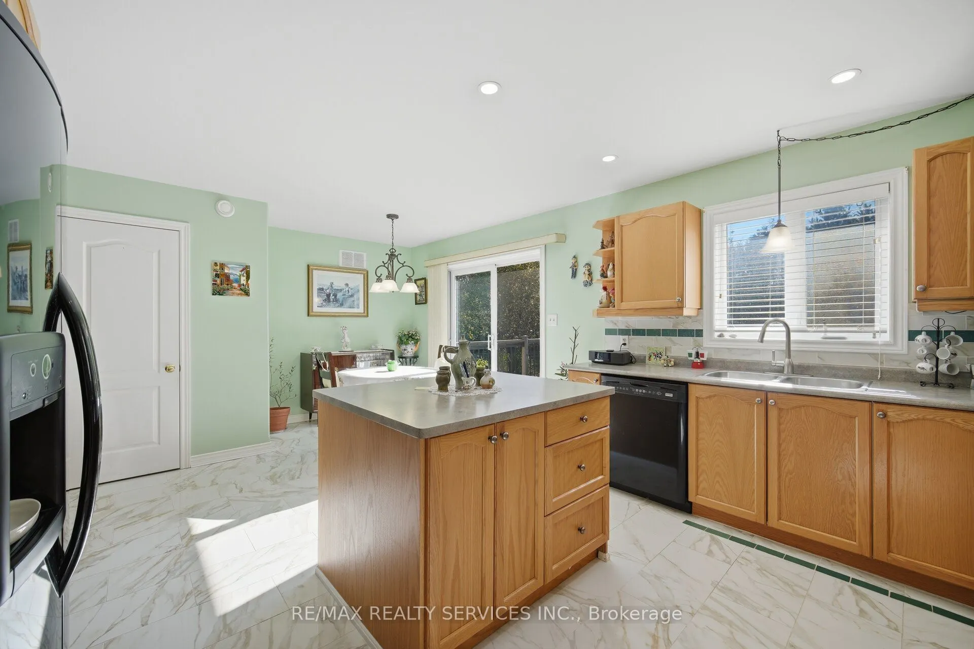 8023 Main Street