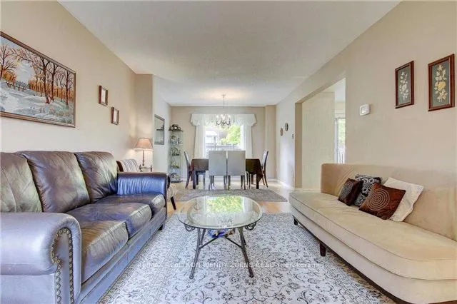 28 Rockford Court