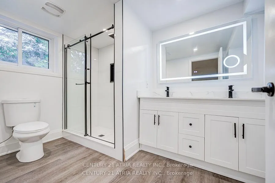 33 Sir Brandiles Place