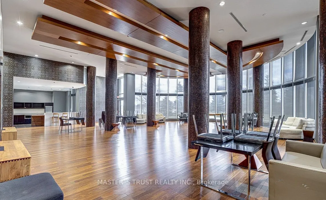233 South Park Road #508