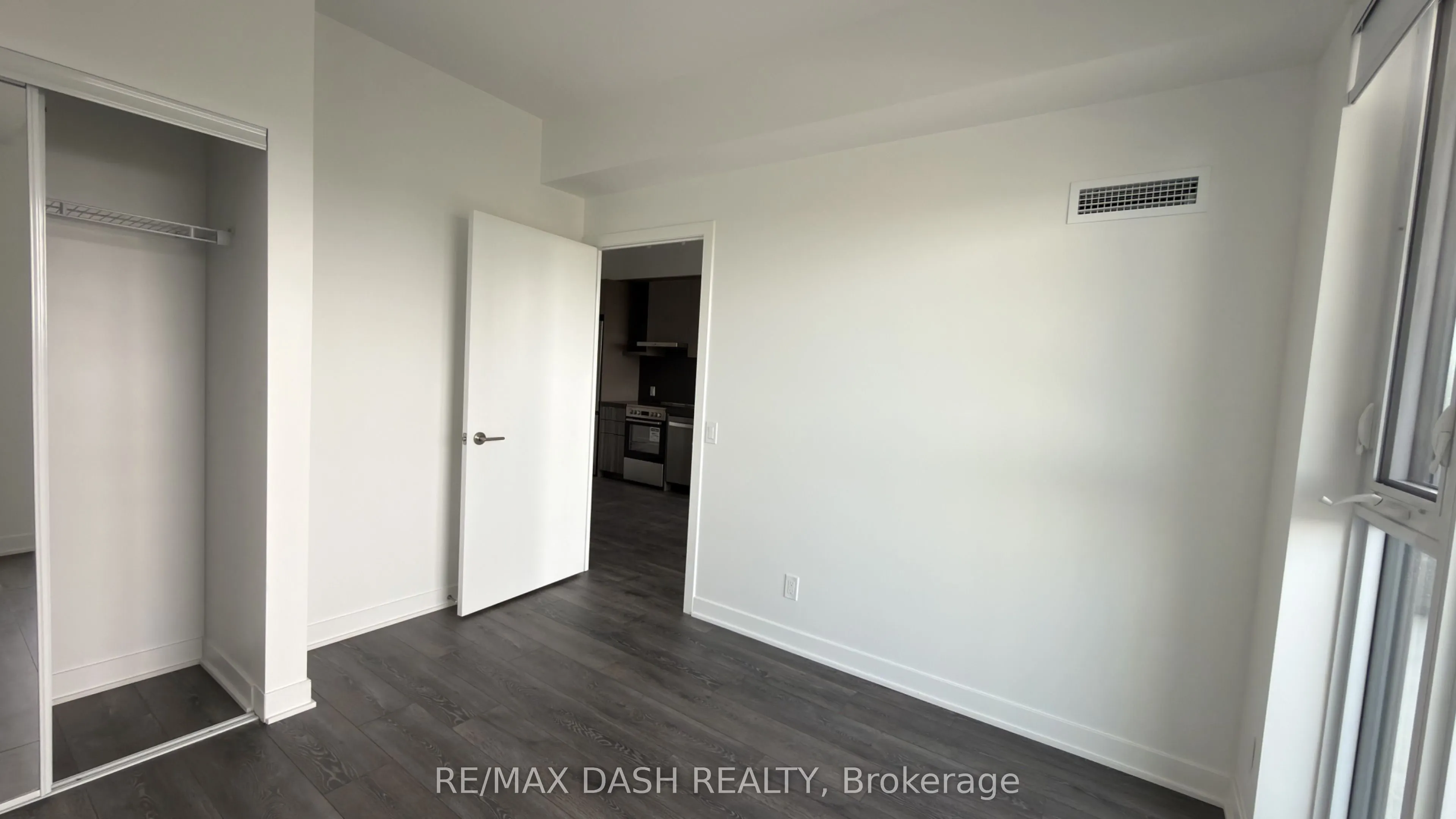 6 Flavelle Trail #3215