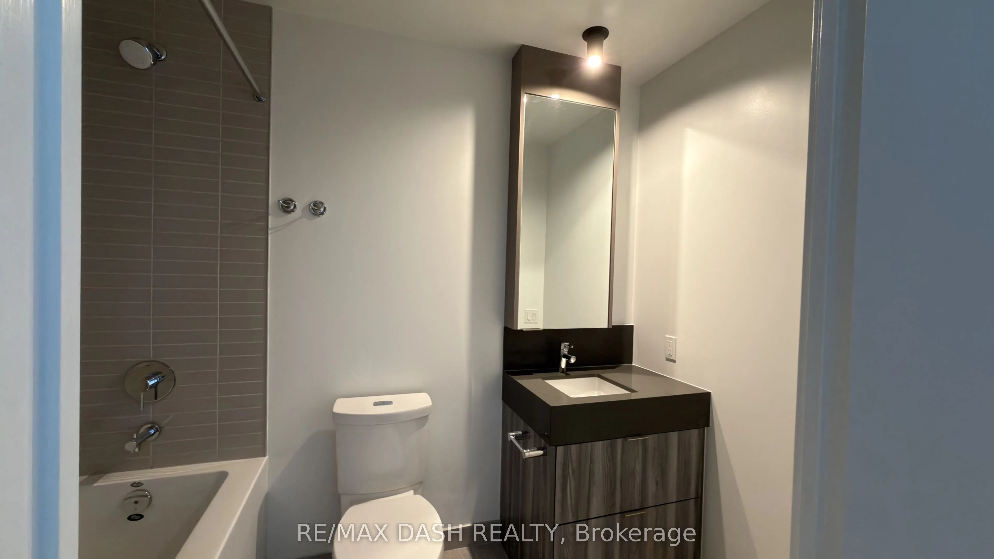 6 Flavelle Trail #3215