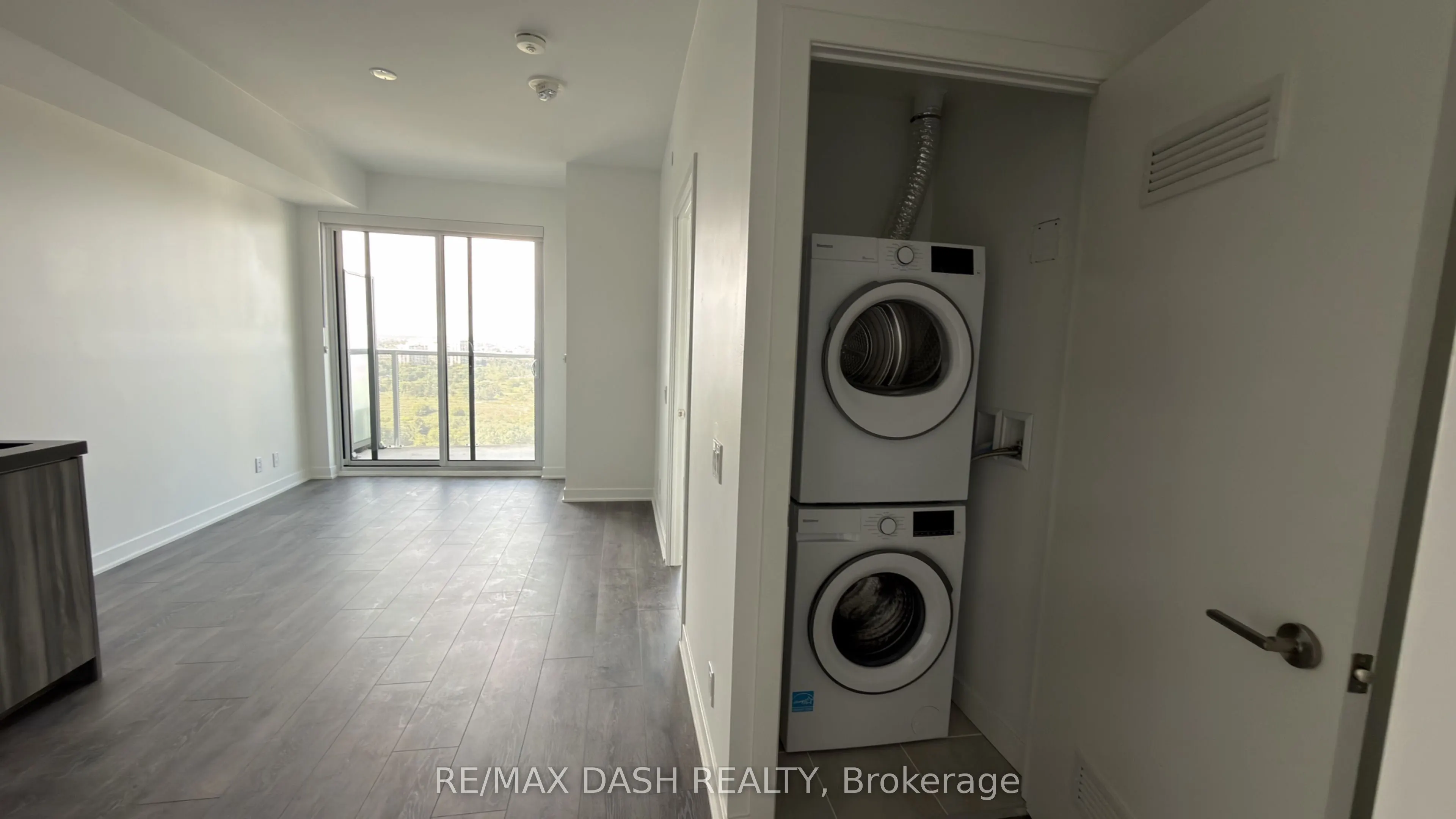 6 Flavelle Trail #3215