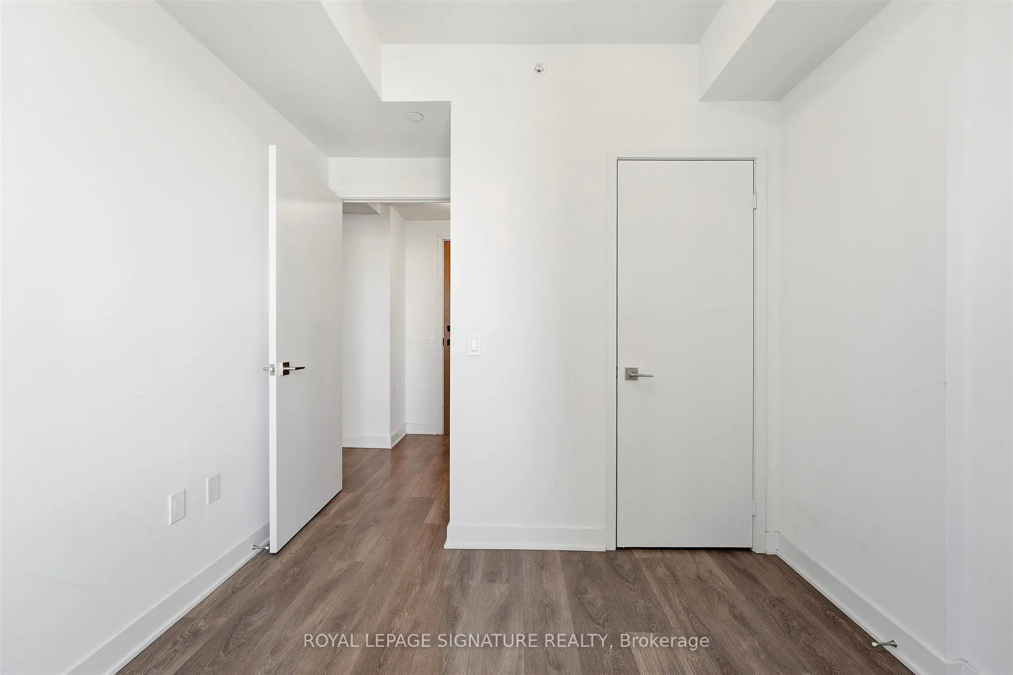 2920 Highway 7 Road #2805