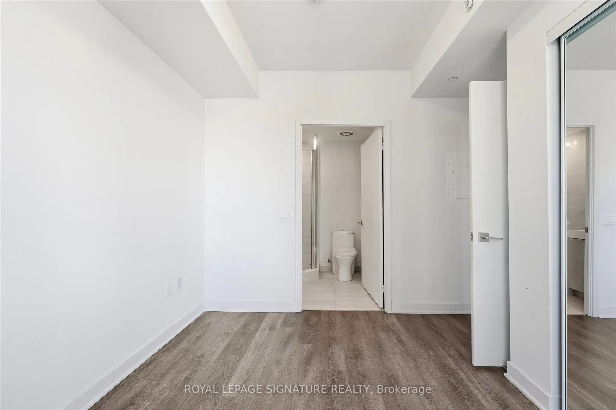 2920 Highway 7 Road #2805