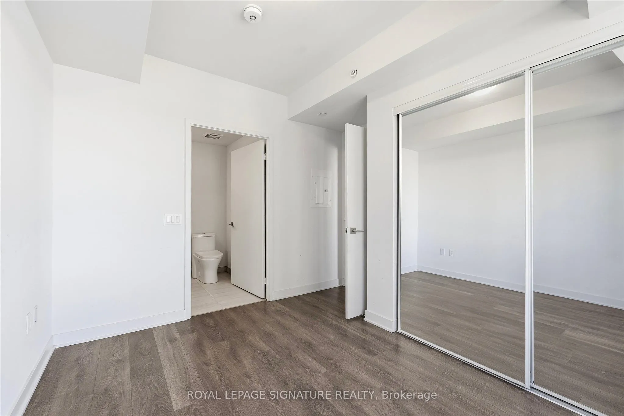 2920 Highway 7 Road #2805