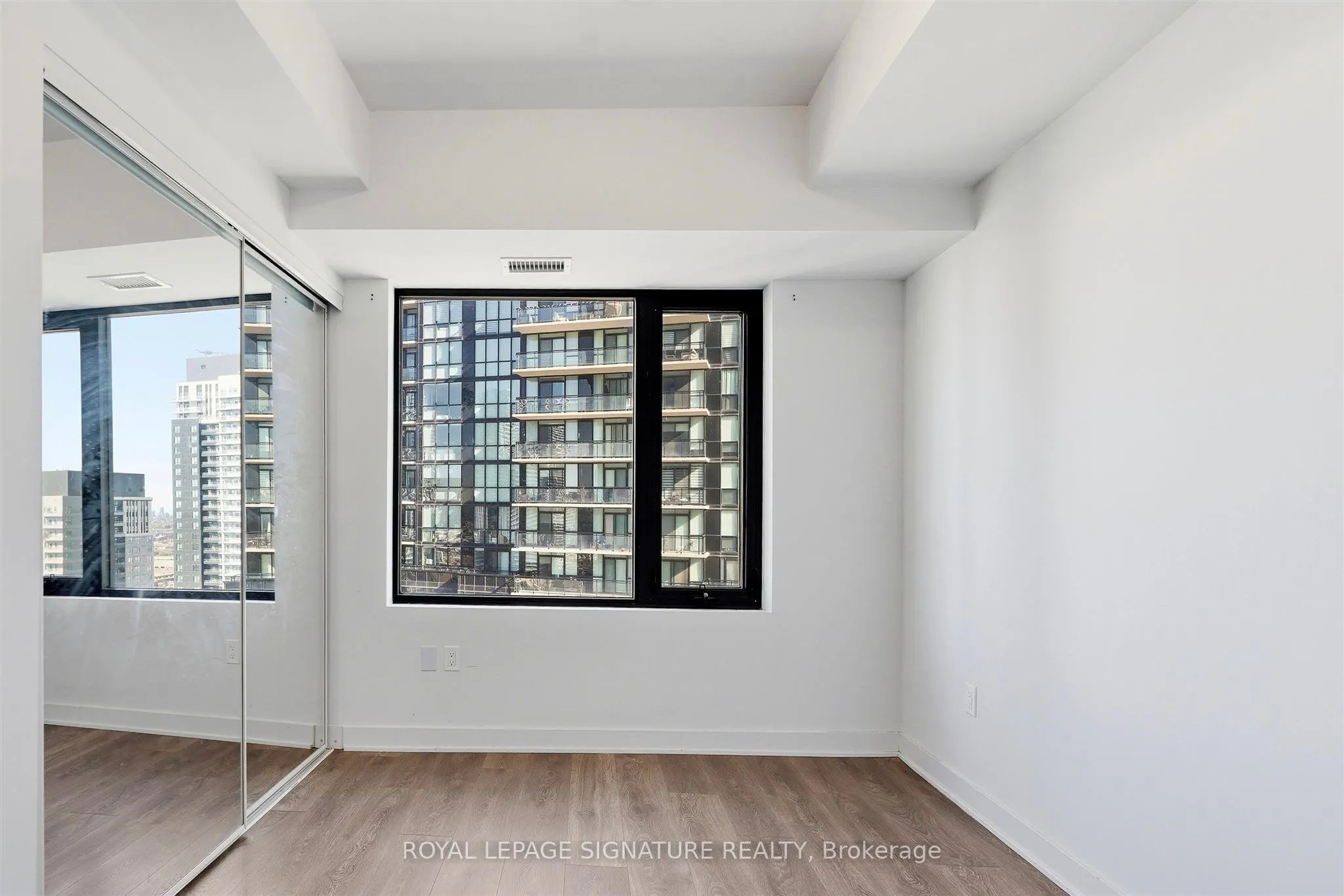 2920 Highway 7 Road #2805
