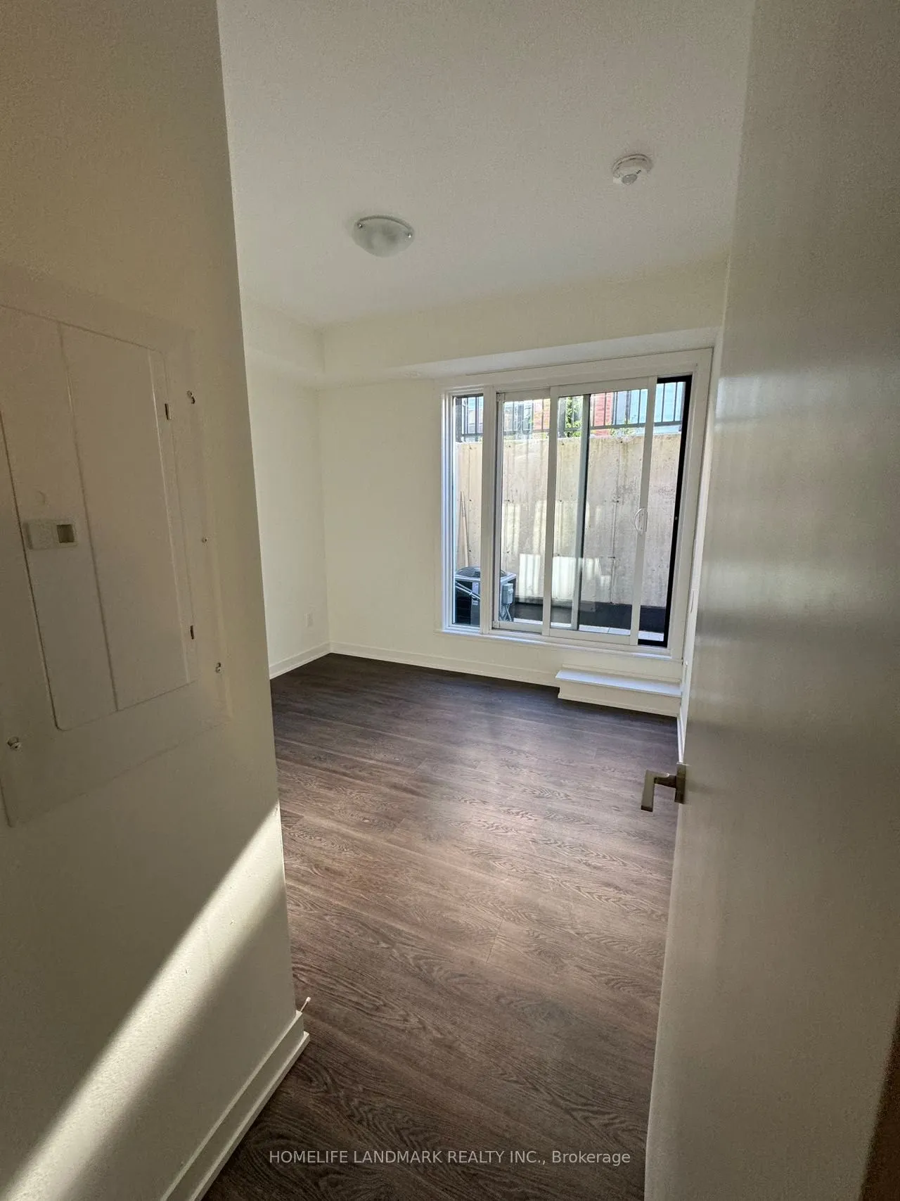 12 David Eyer Road #1101