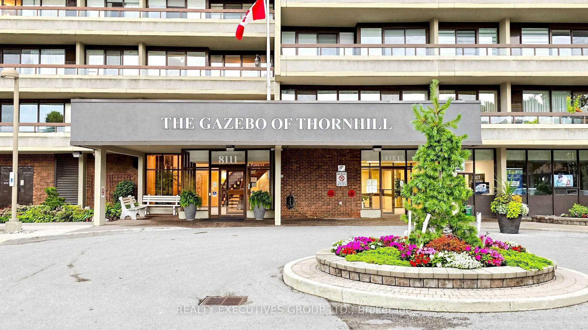 8111 Yonge Street #1707