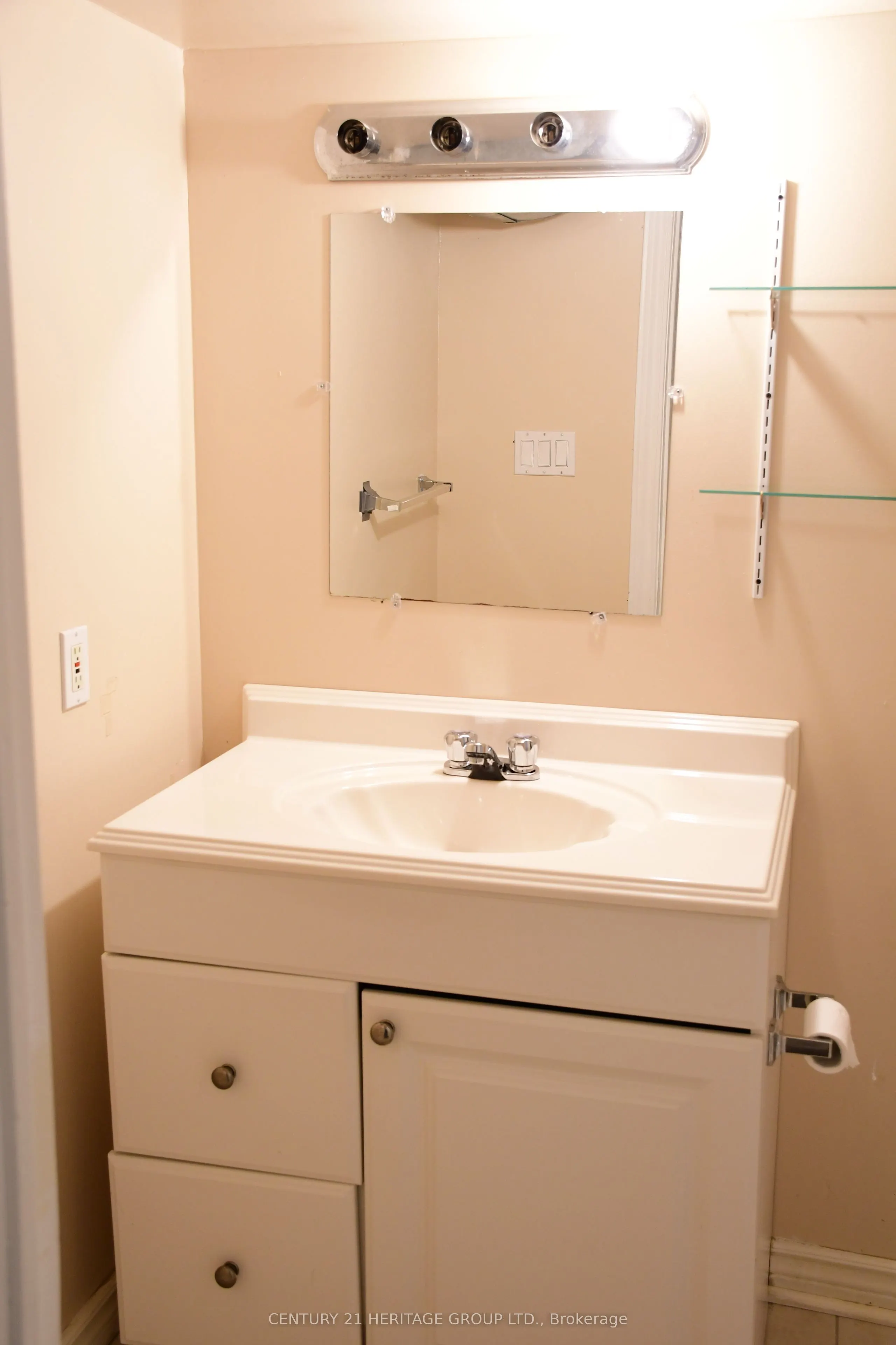116 Marbella Road #Lower