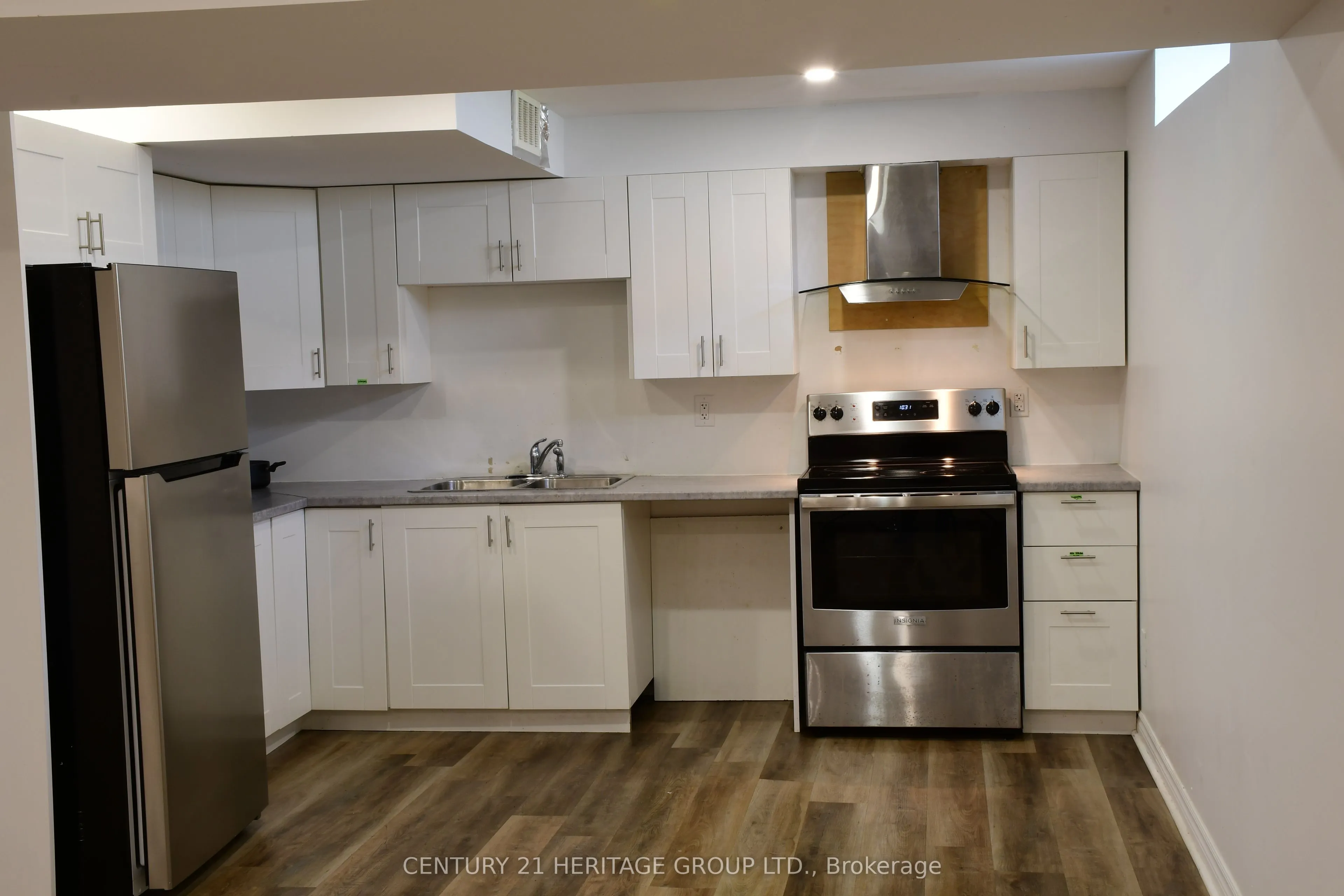 116 Marbella Road #Lower