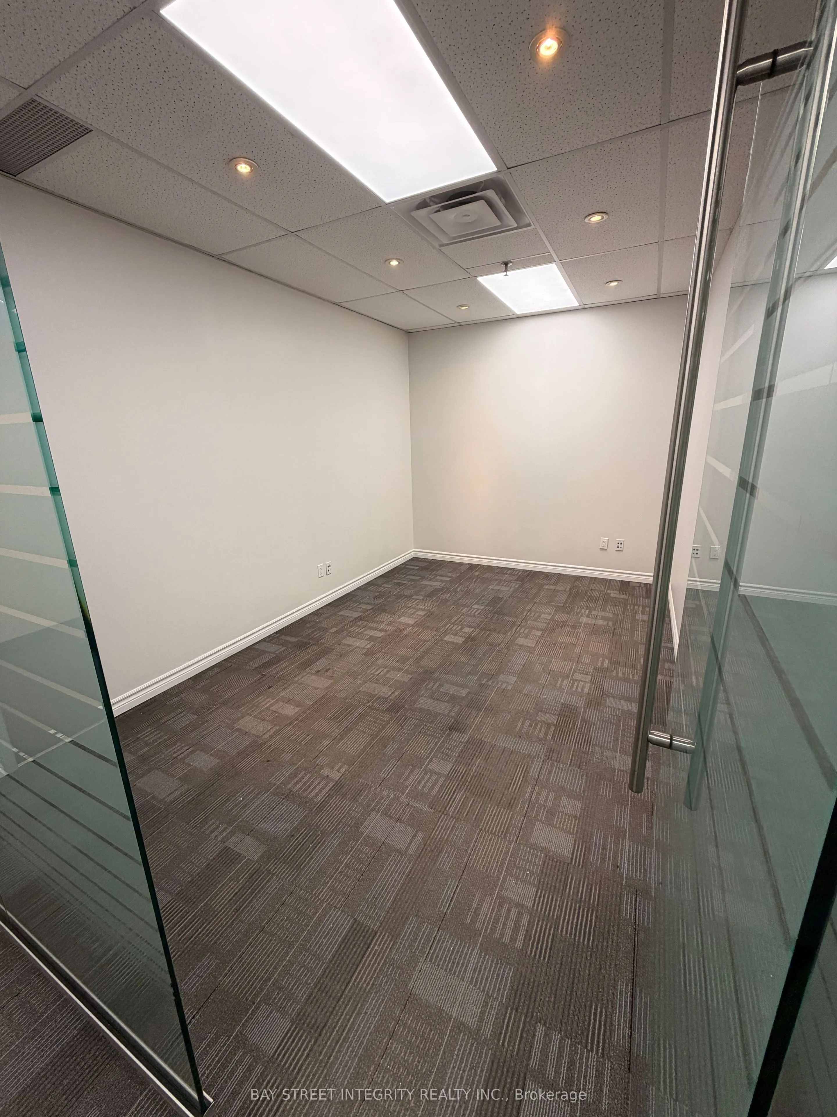 2750 14th Avenue #305