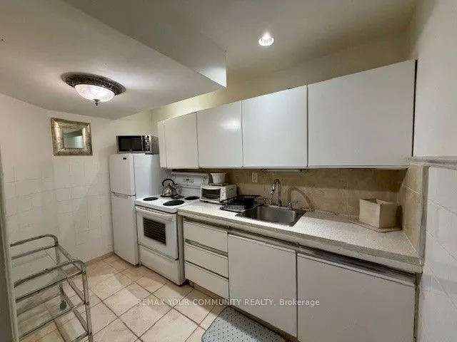 15500 Leslie Street #Lower Level