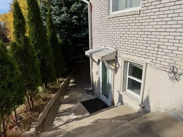 15500 Leslie Street #Lower Level