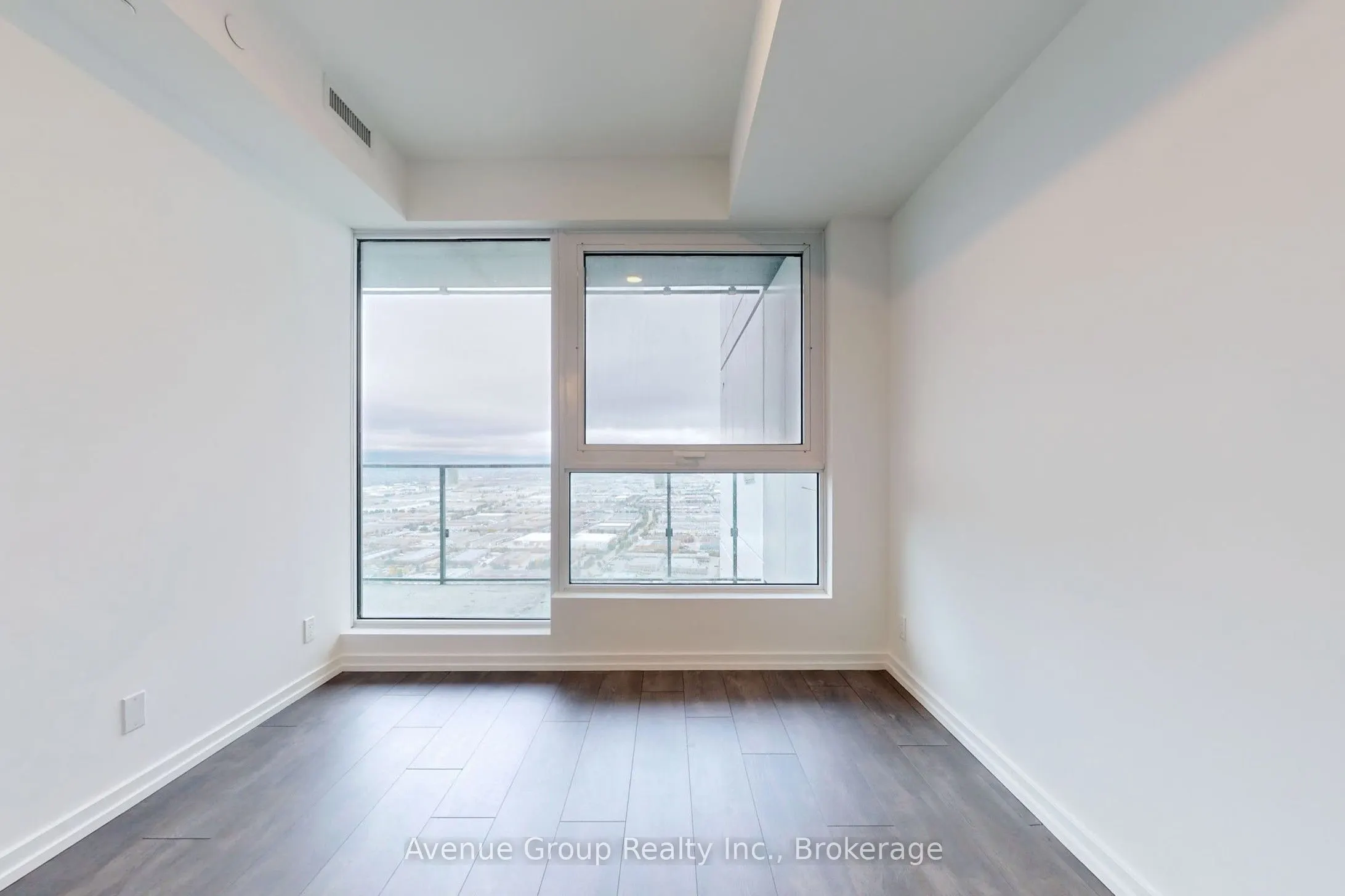 7890 Jane Street #5208