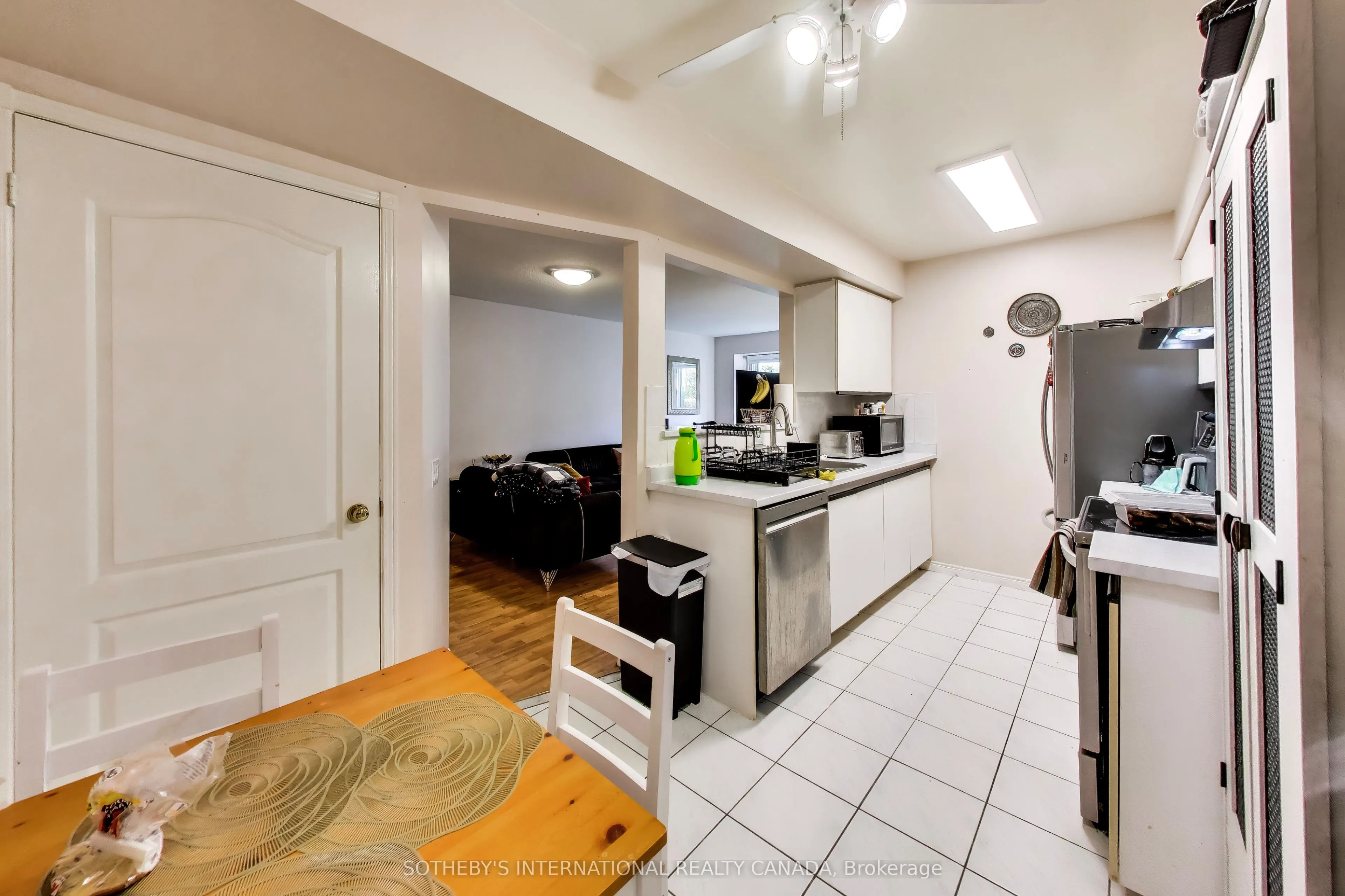 900 Steeles Avenue W #714