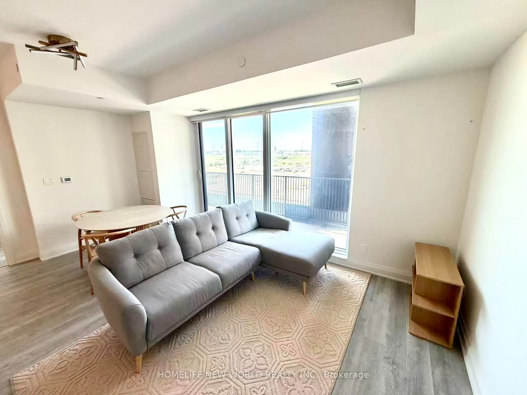 38 Andre de Grasse Street #518