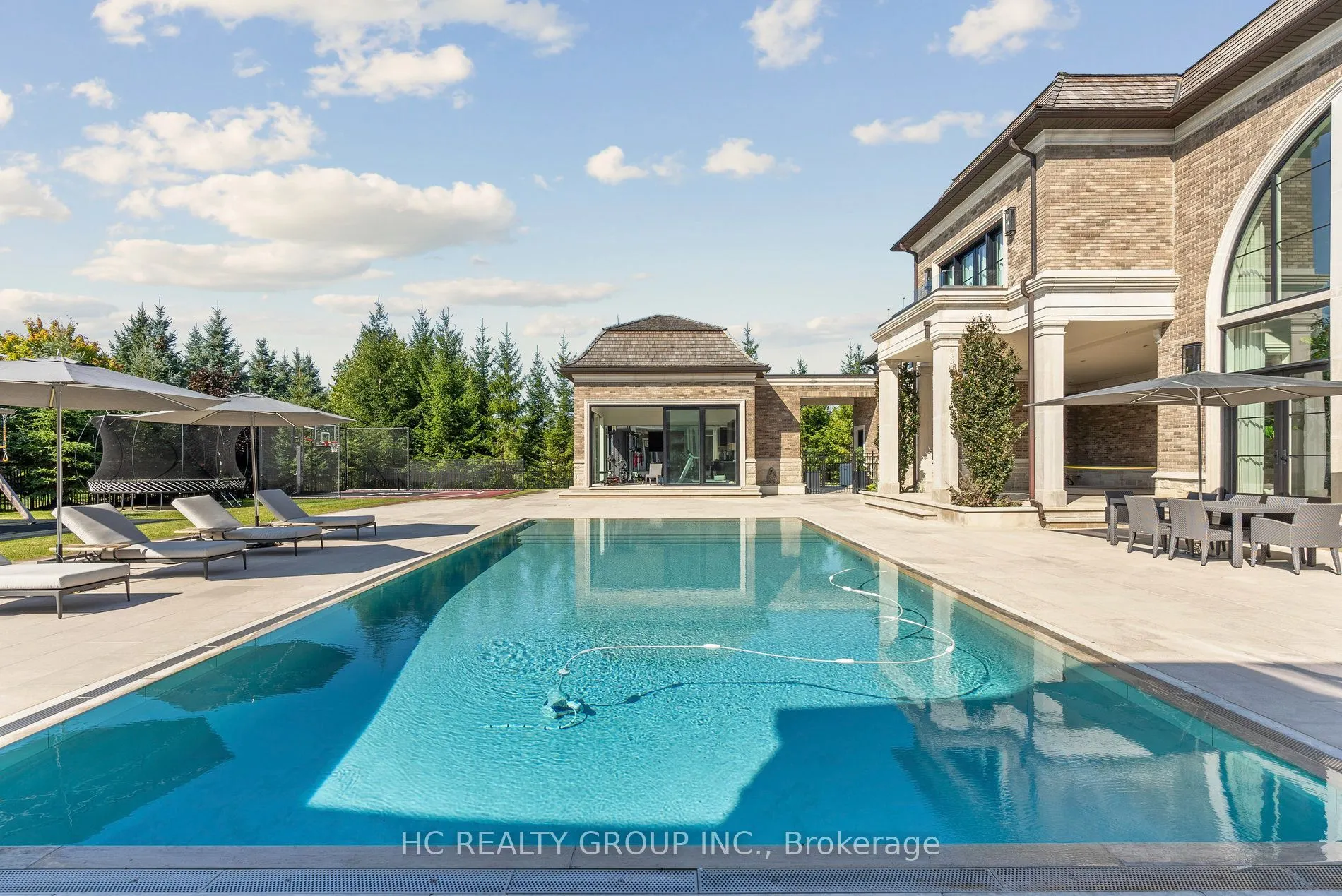 38 Adena Meadows Way