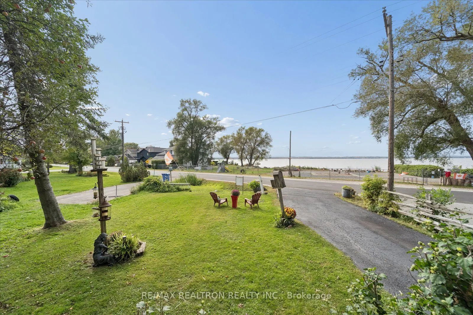 435 Lake Drive S